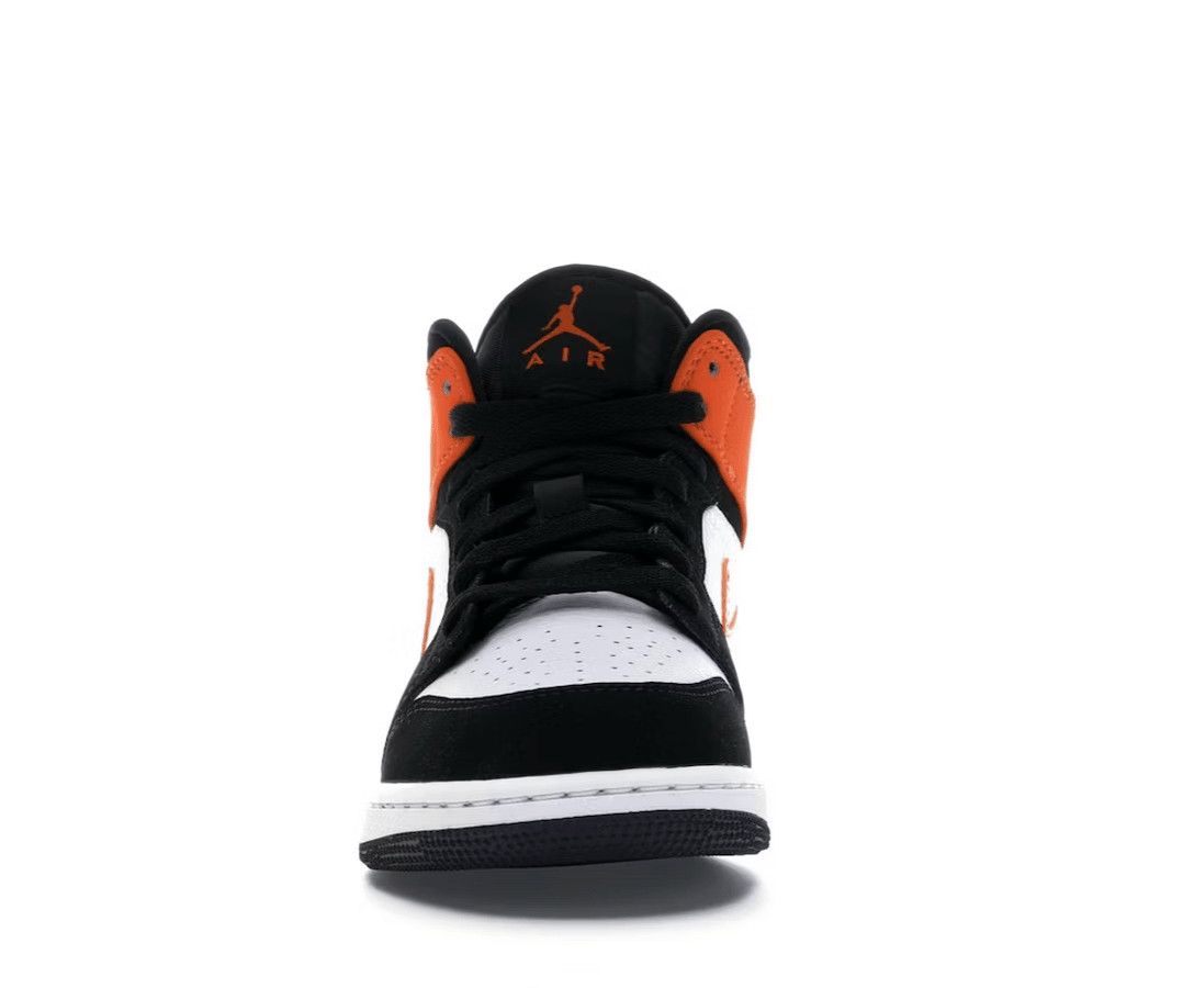 Nike 1 Mid Shattered Backboard (GS) Size US 5 / EU 37 - 3 Thumbnail