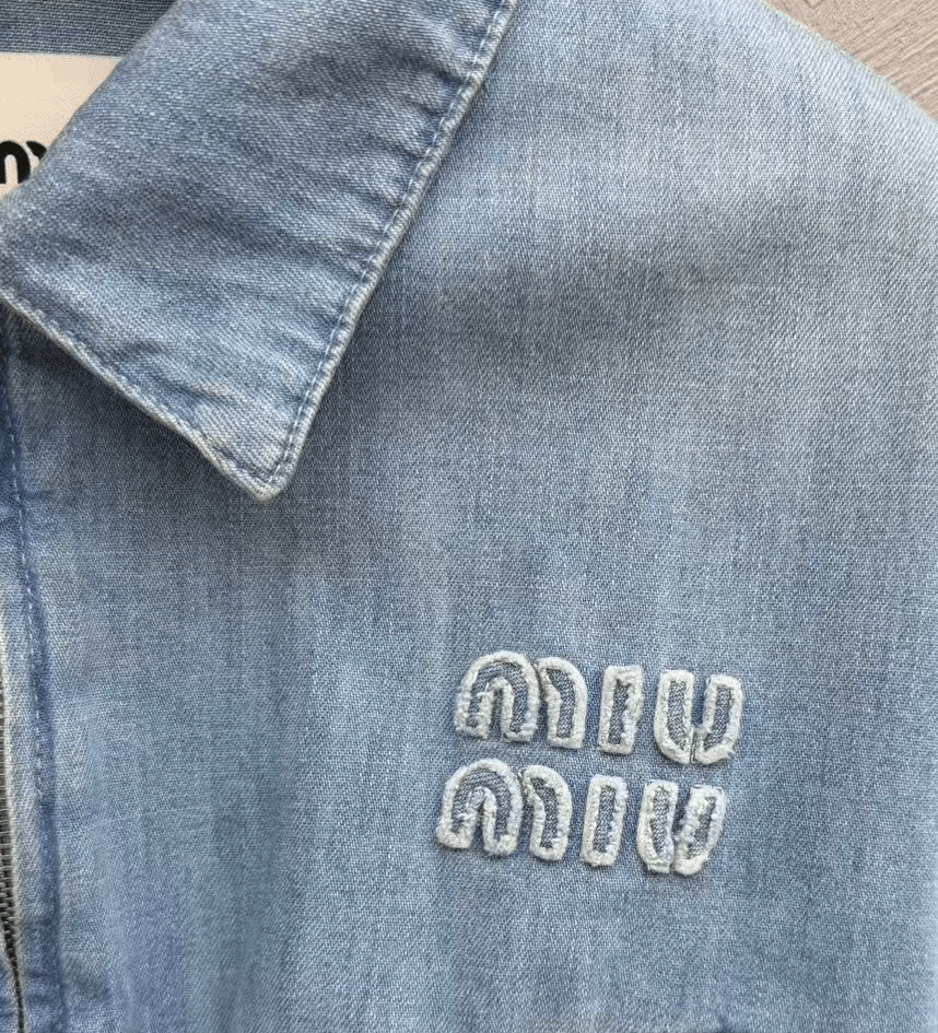 Miu Miu Miumiu Embroidered Logo Washed Denim Jacket Size XS / US 0-2 / IT 36-38 - 2 Thumbnail