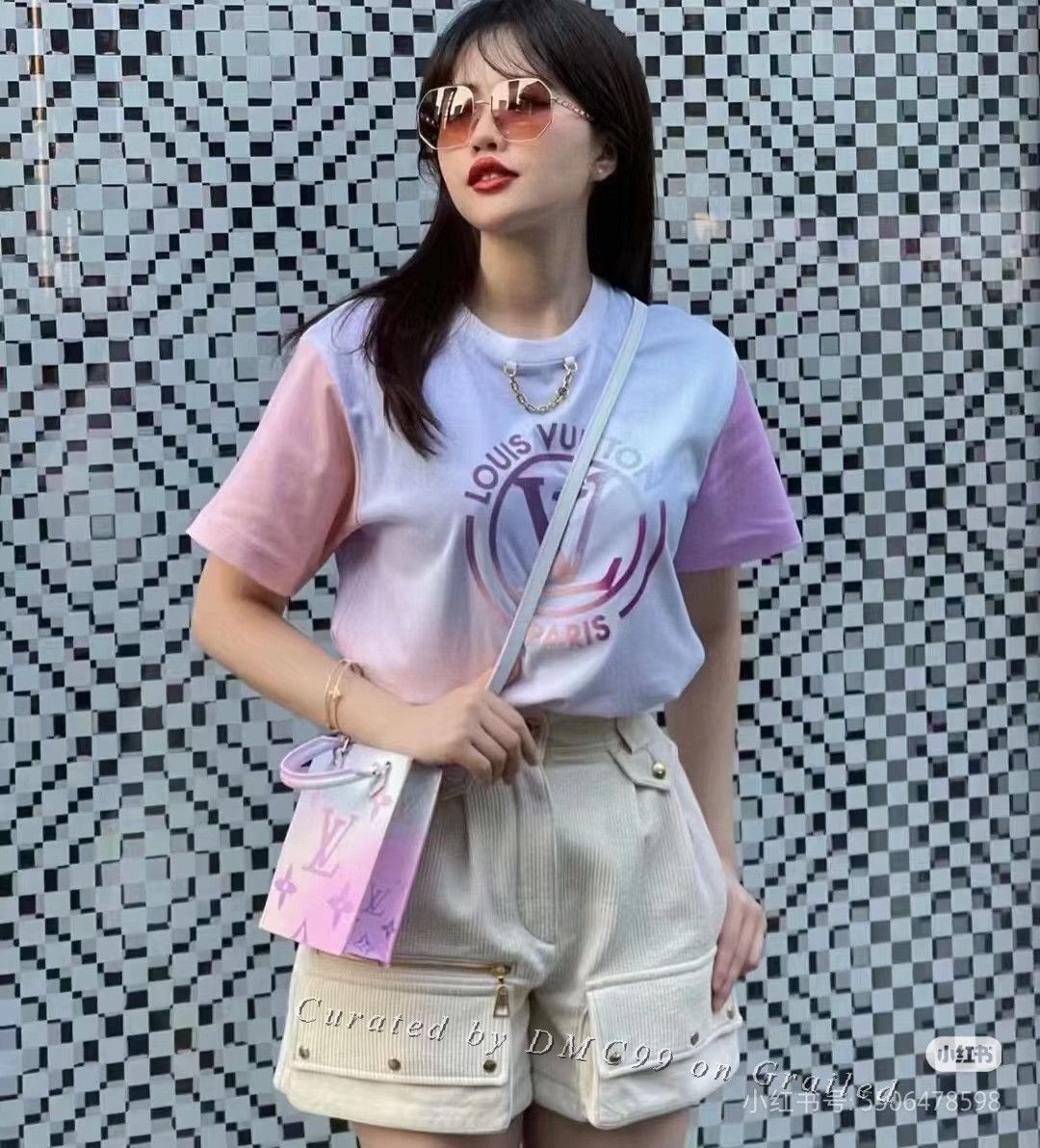 Louis Vuitton Louis Vuitton Flocked Logo Chain T-Shirt Size S / US 4 / IT 40 - 5 Thumbnail