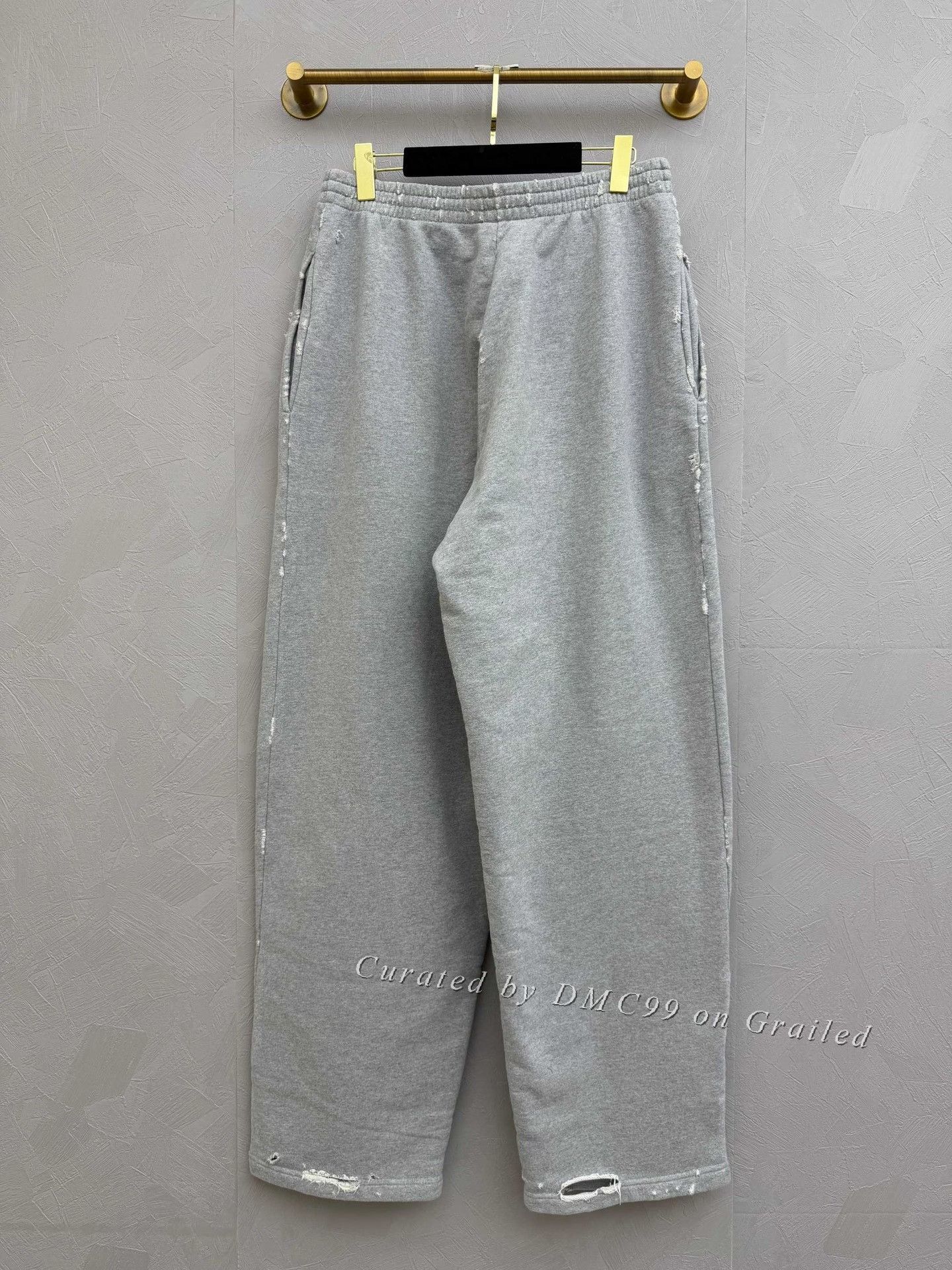 Balenciaga Balenciaga Distressed Wide-Leg Sweatpants Size US 26 / EU 42 - 2 Thumbnail