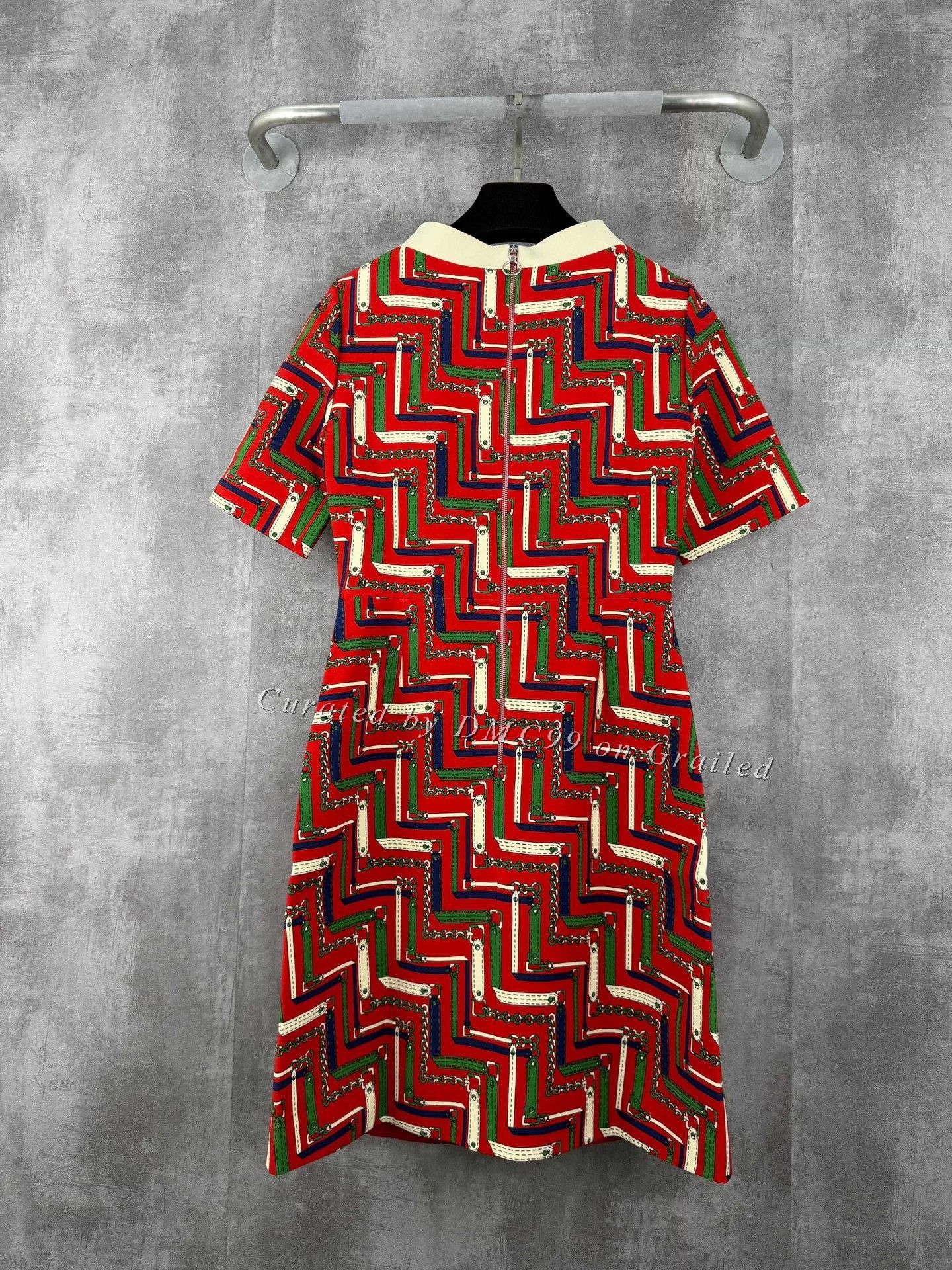 Gucci Gucci Pearl Gold Buckle Bow Chain Dress Size S / US 4 / IT 40 - 2 Thumbnail
