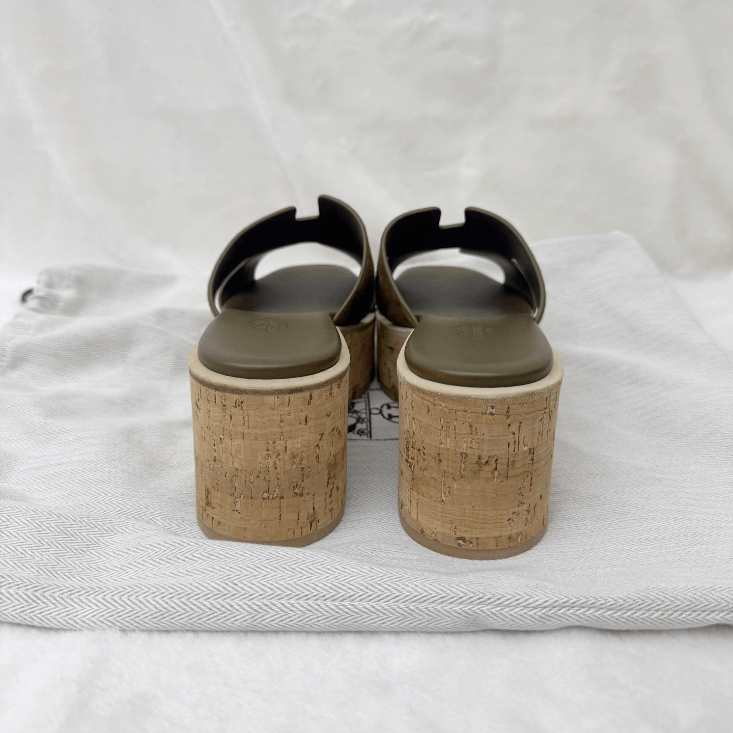 Hermes Hermes Eze Suede H Wedge Sandals Size US 7 / IT 37 - 4 Thumbnail