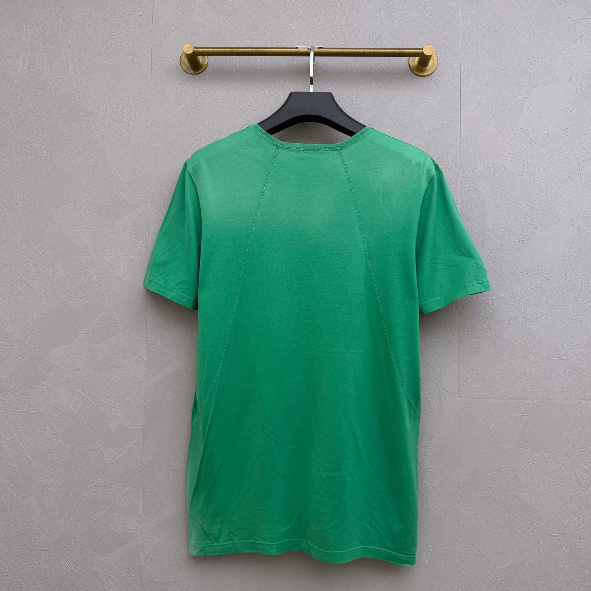 Louis Vuitton Louis Vuitton LV Embroidered Logo Washed T-Shirt Size US M / EU 48-50 / 2 - 3 Thumbnail