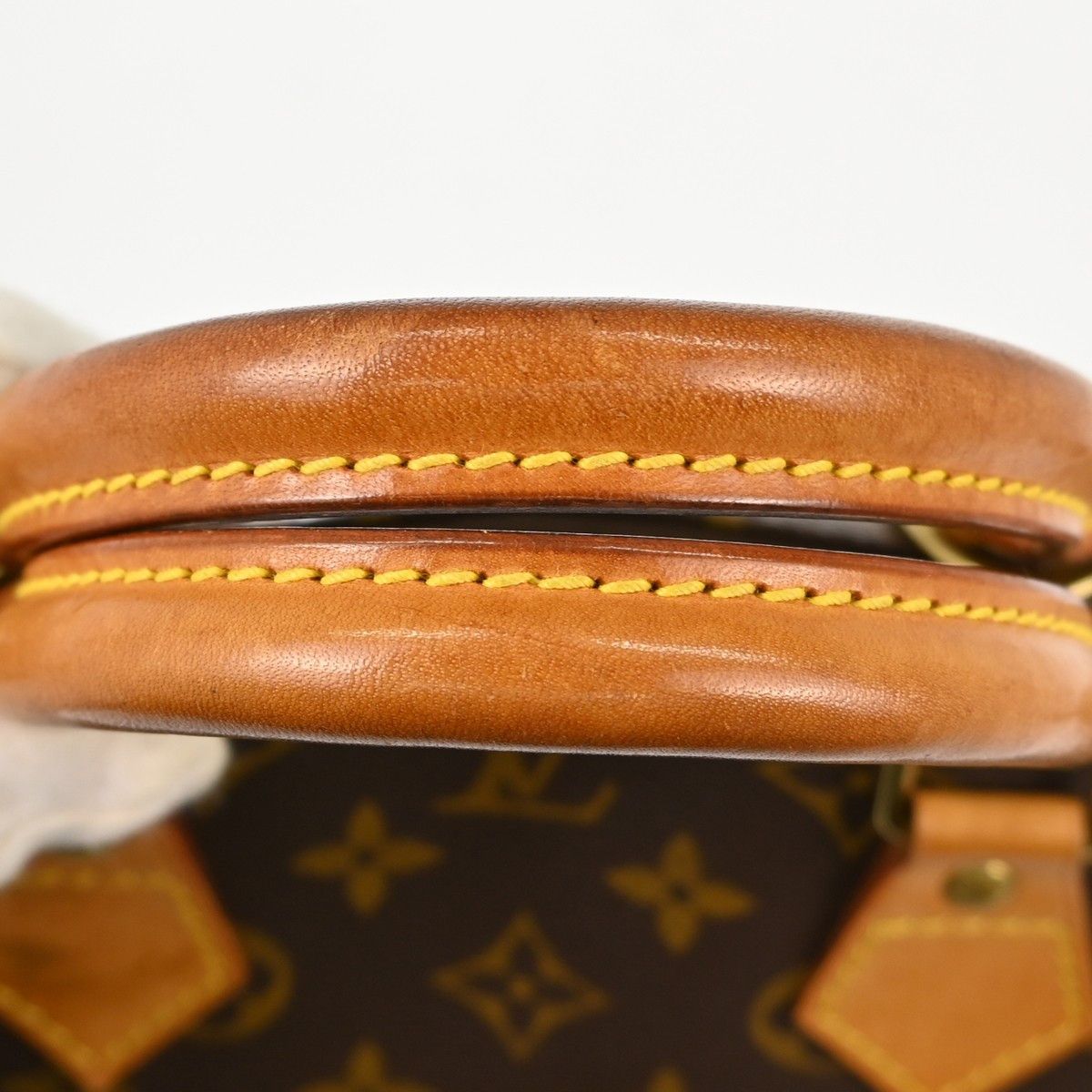 Louis Vuitton Louis Vuitton Alma Handbag Monogram Canvas Size ONE SIZE - 6 Thumbnail