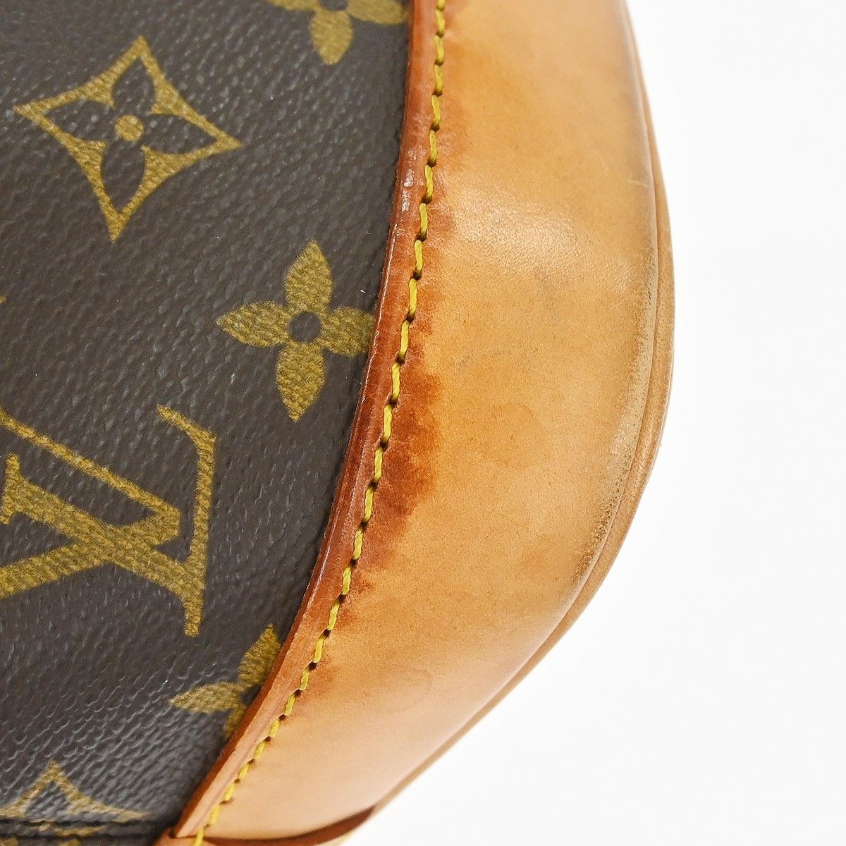 Louis Vuitton Louis Vuitton Alma Handbag Monogram Canvas Size ONE SIZE - 10 Thumbnail