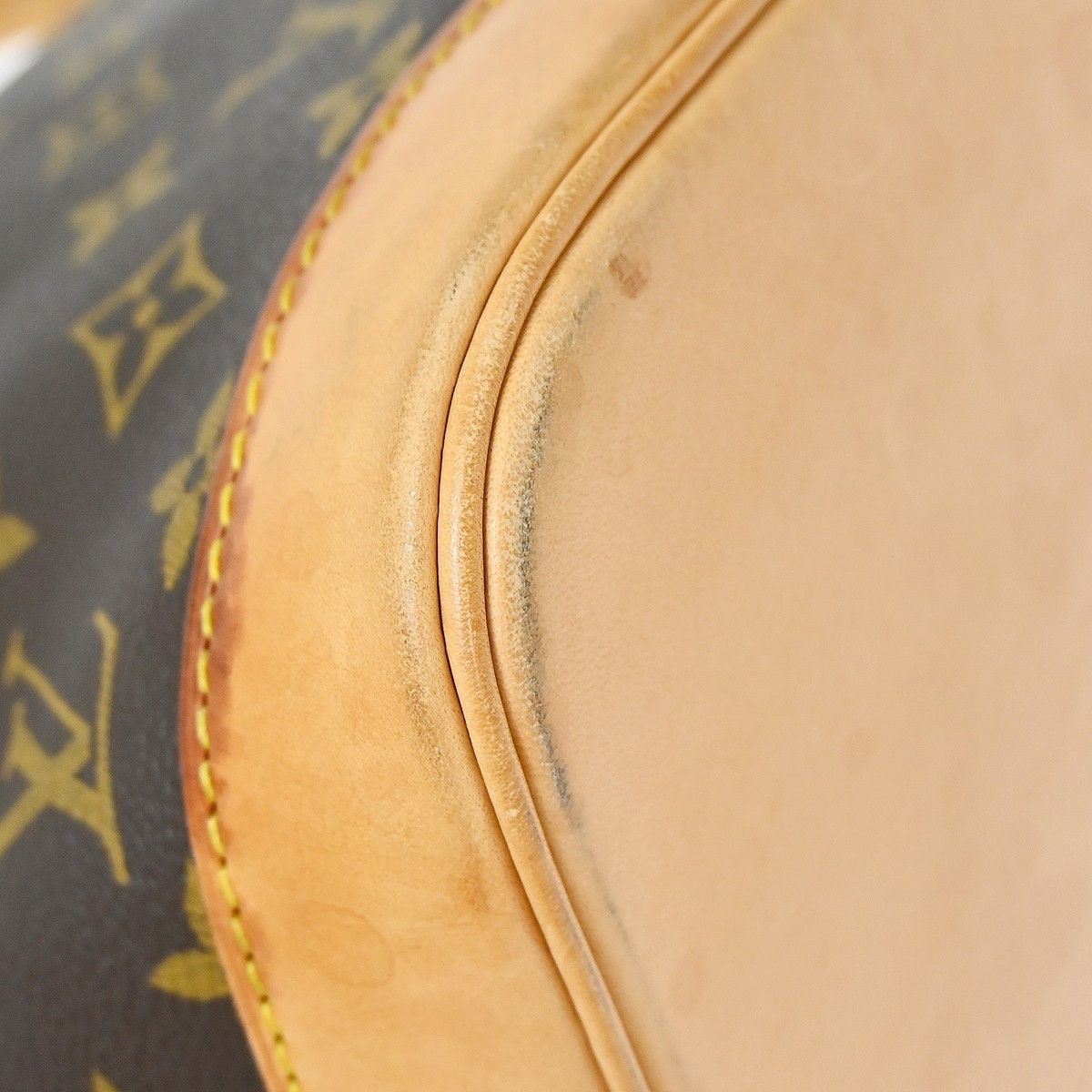 Louis Vuitton Louis Vuitton Alma Handbag Monogram Canvas Size ONE SIZE - 9 Thumbnail