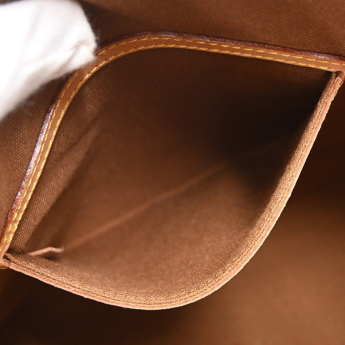 Louis Vuitton Louis Vuitton Alma Handbag Monogram Canvas Size ONE SIZE - 14 Thumbnail
