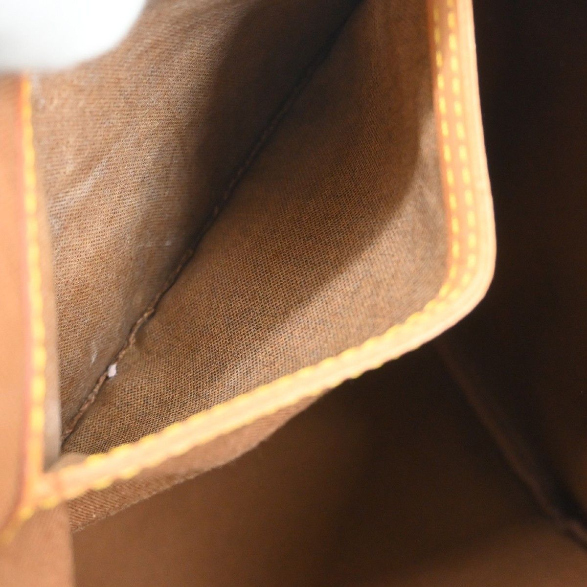 Louis Vuitton Louis Vuitton Speedy Handbag Monogram Canvas Size ONE SIZE - 22 Thumbnail