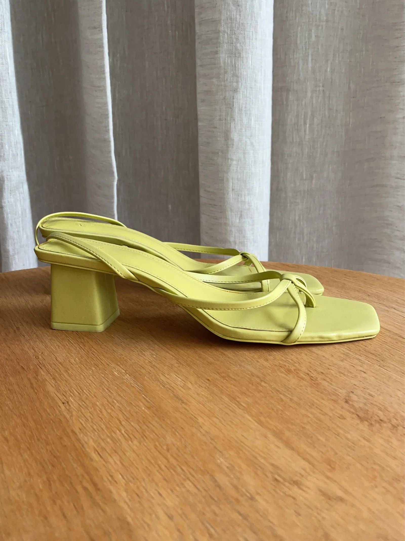 H&M H&M Heels Size US 10 / IT 40 - 6 Thumbnail