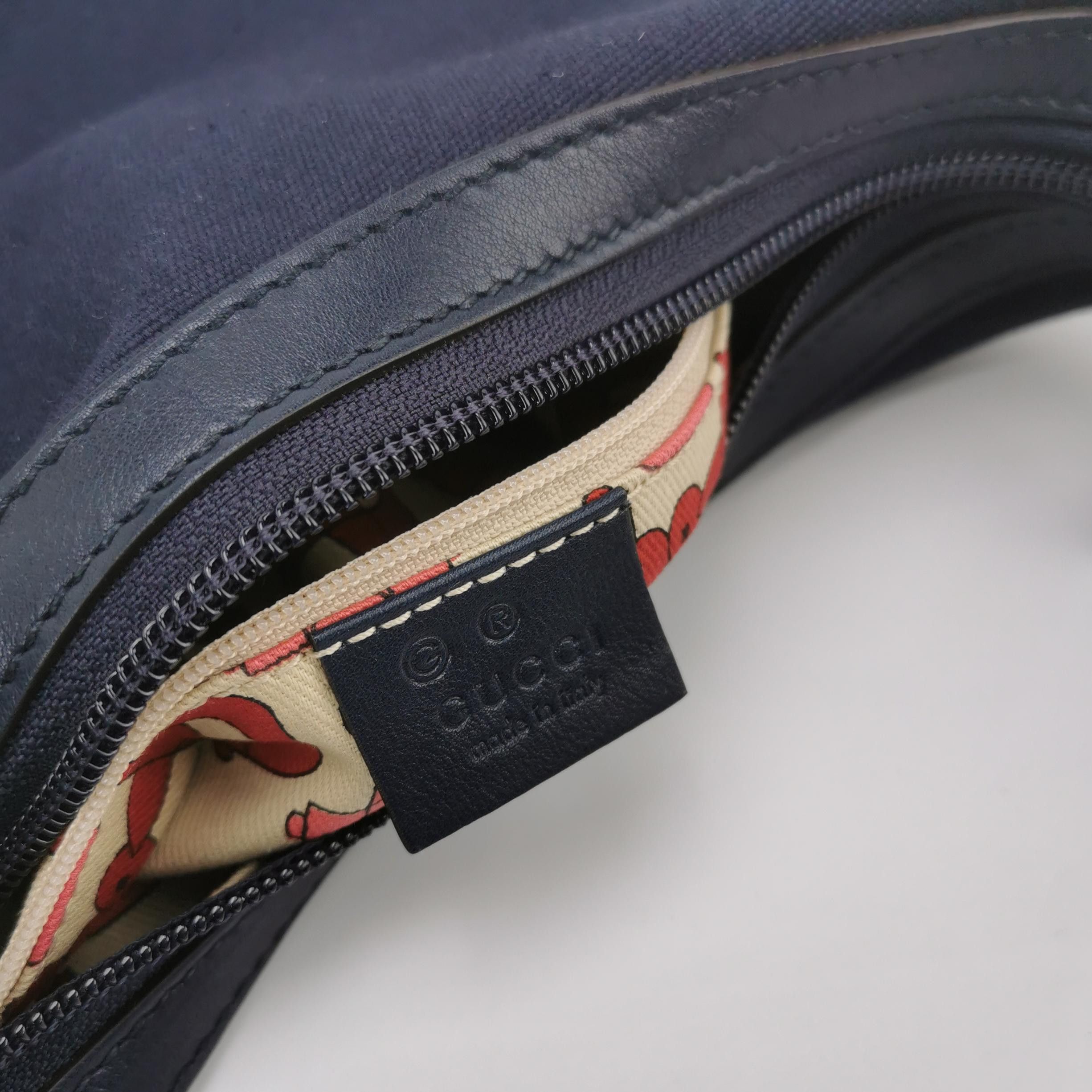 Gucci Gucci Women os Shoulder Bags Size ONE SIZE - 8 Thumbnail