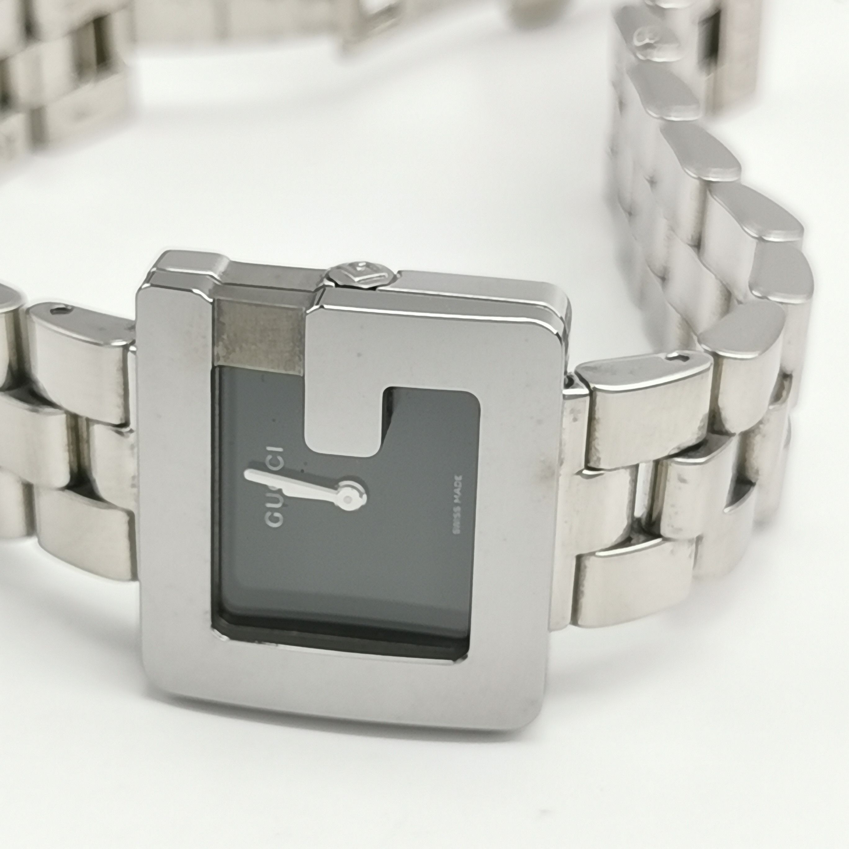 Gucci Gucci Women os Watches Size ONE SIZE - 10 Thumbnail