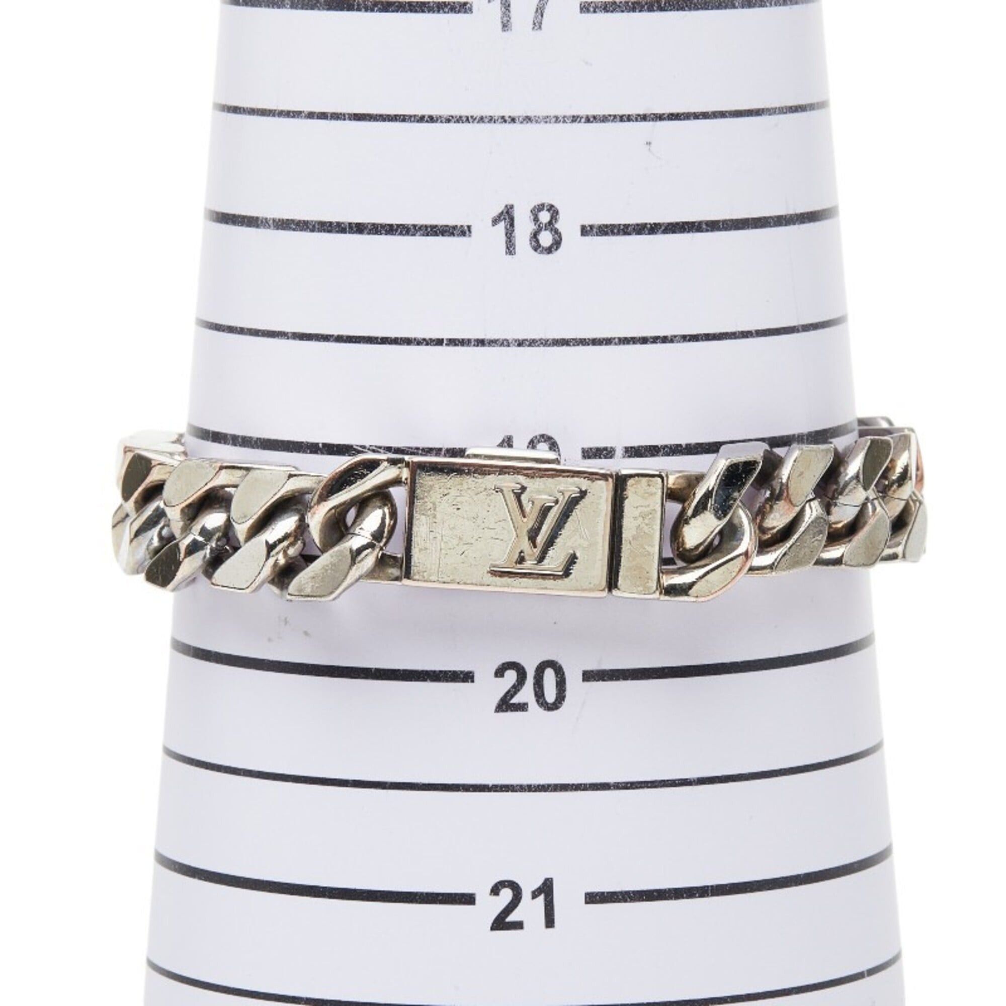 Louis Vuitton Louis Vuitton LV Signature Chain Bracelet, M62486, Silver Plated, Women's. Size ONE SIZE - 6 Thumbnail