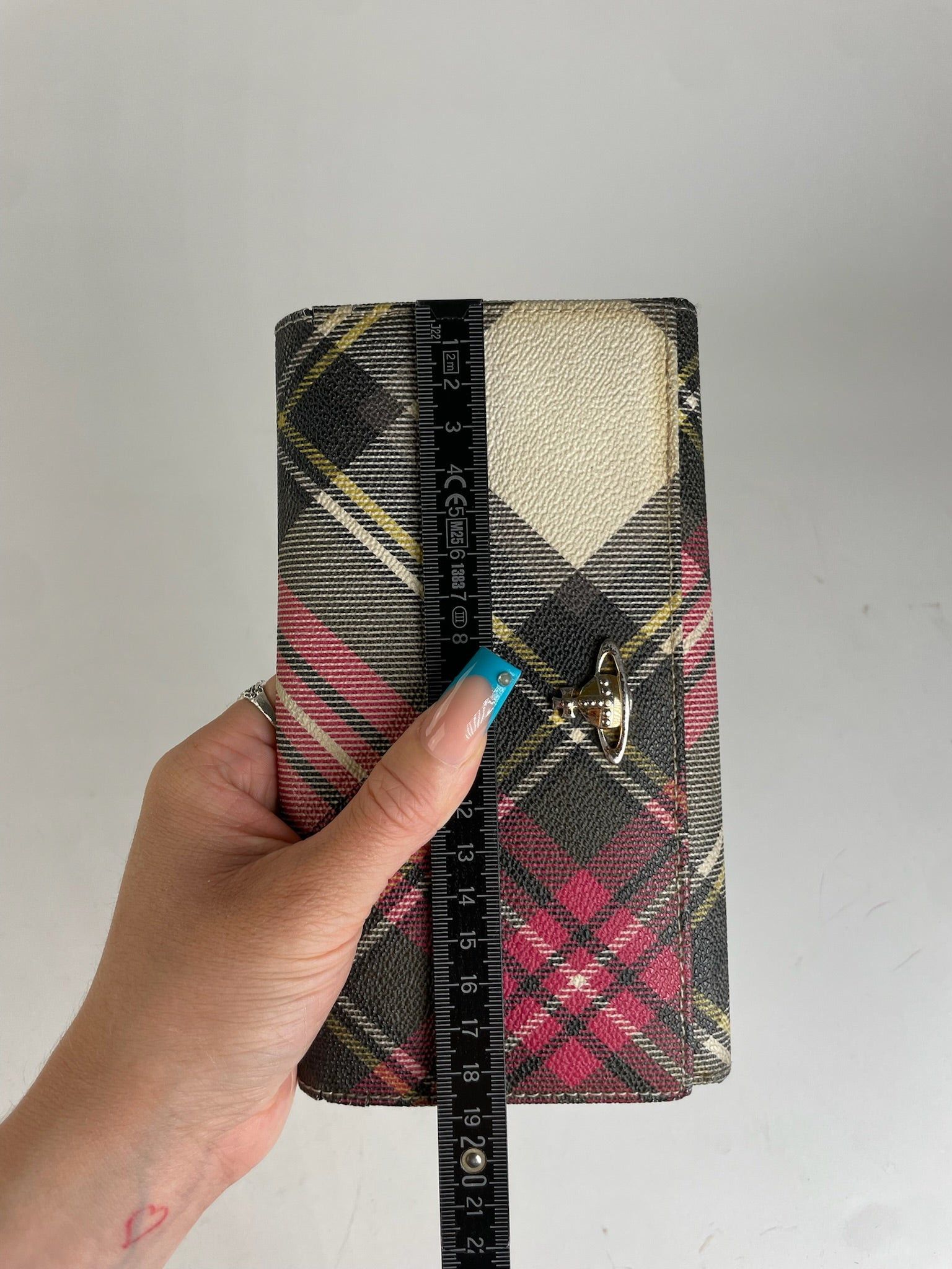 Vivienne Westwood Classic Plaid Fabric Wallet Multi-color Gold Size ONE SIZE - 8 Thumbnail