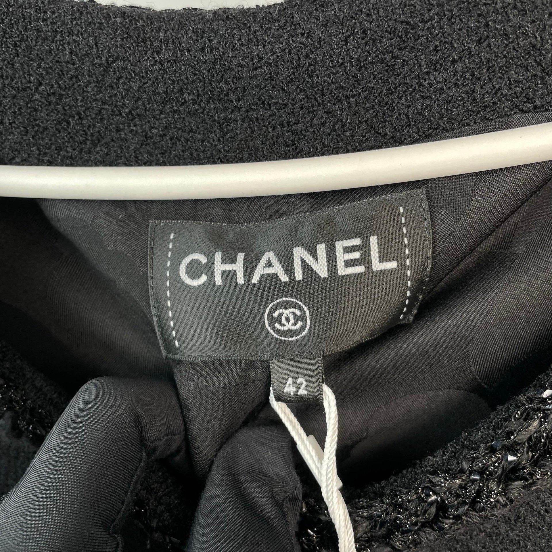 Chanel Chanel 25B Black Button Sleeveless Dress Size M / US 6-8 / IT 42-44 - 5 Thumbnail