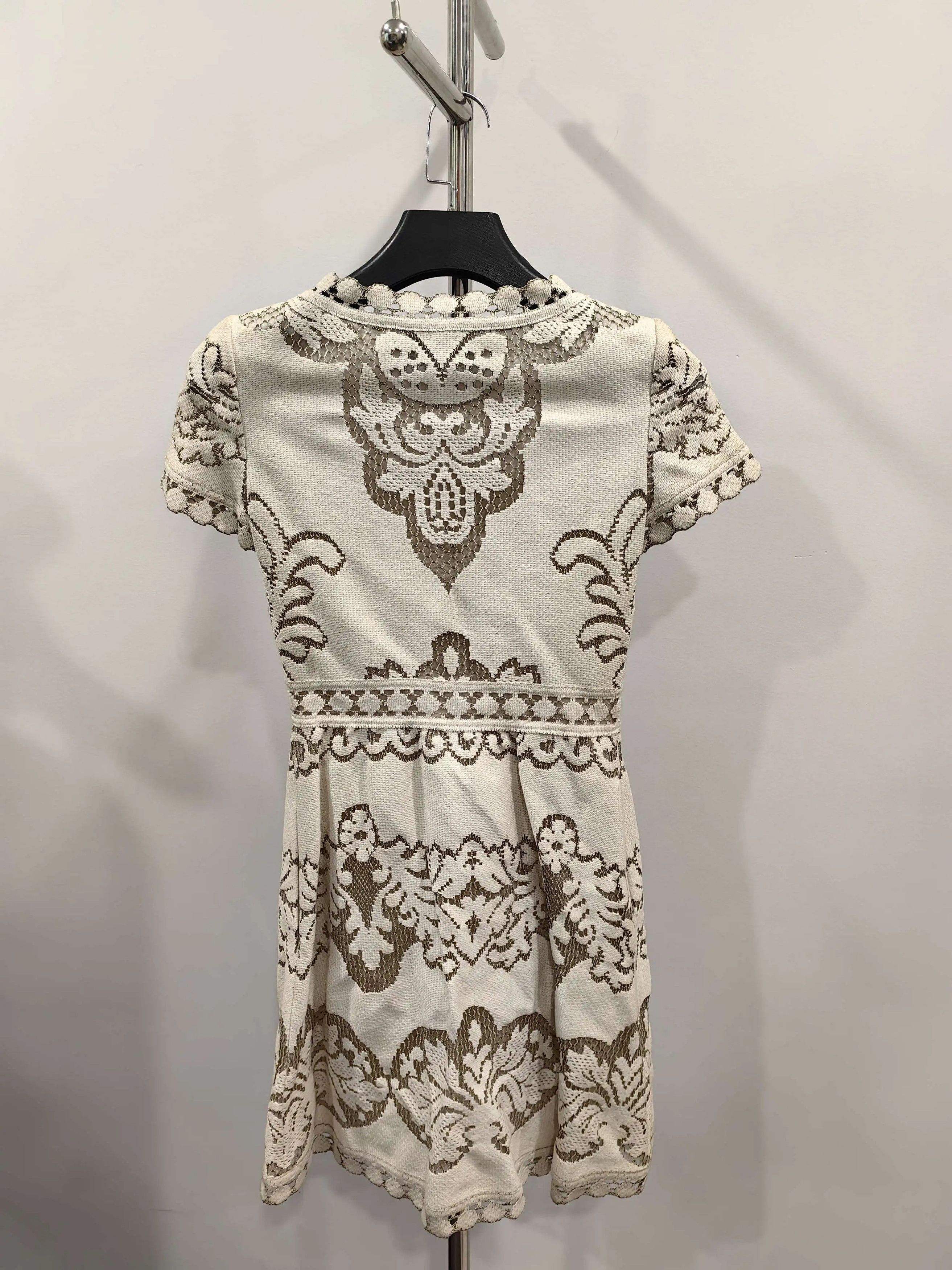 Valentino Valentino White Floral Lace Dress Size S / US 4 / IT 40 - 2 Thumbnail