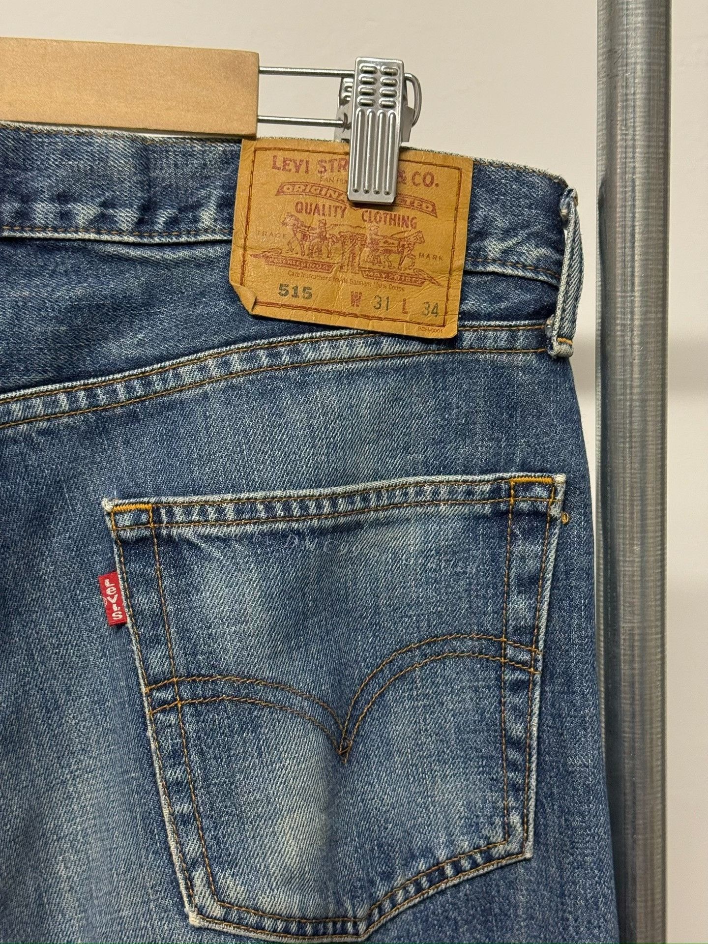 Vintage Vintage Levi's 515 Straight Jeans Size 26" / US 2 / IT 38 - 2 Thumbnail