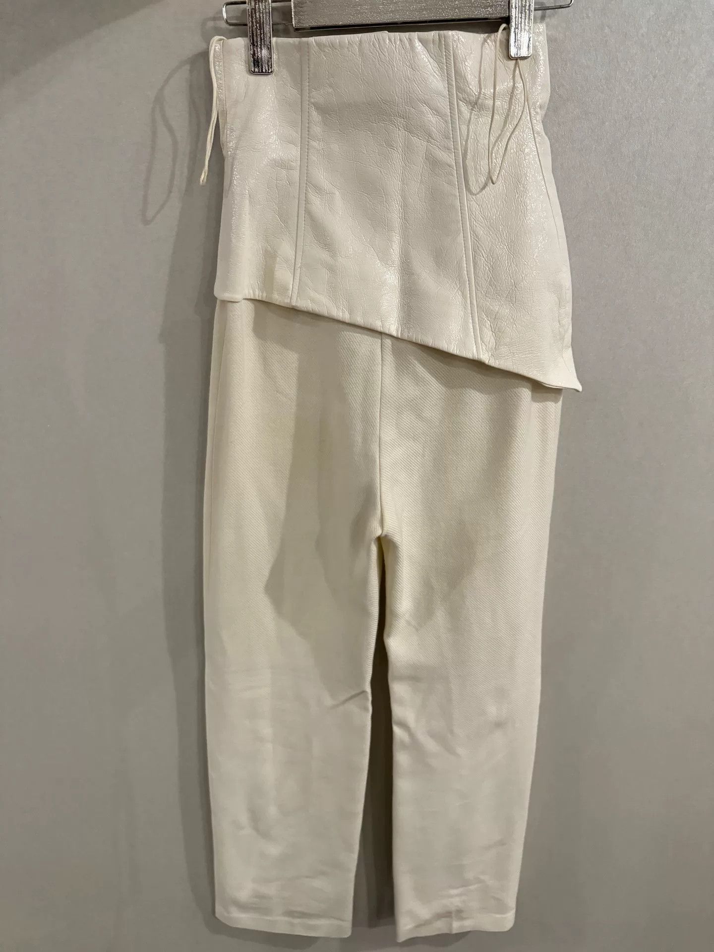 Aleksandre Akhalkatsishvili Aleksandre White Leather Patchwork Tailored Pants Size 26" / US 2 / IT 38 - 2 Thumbnail