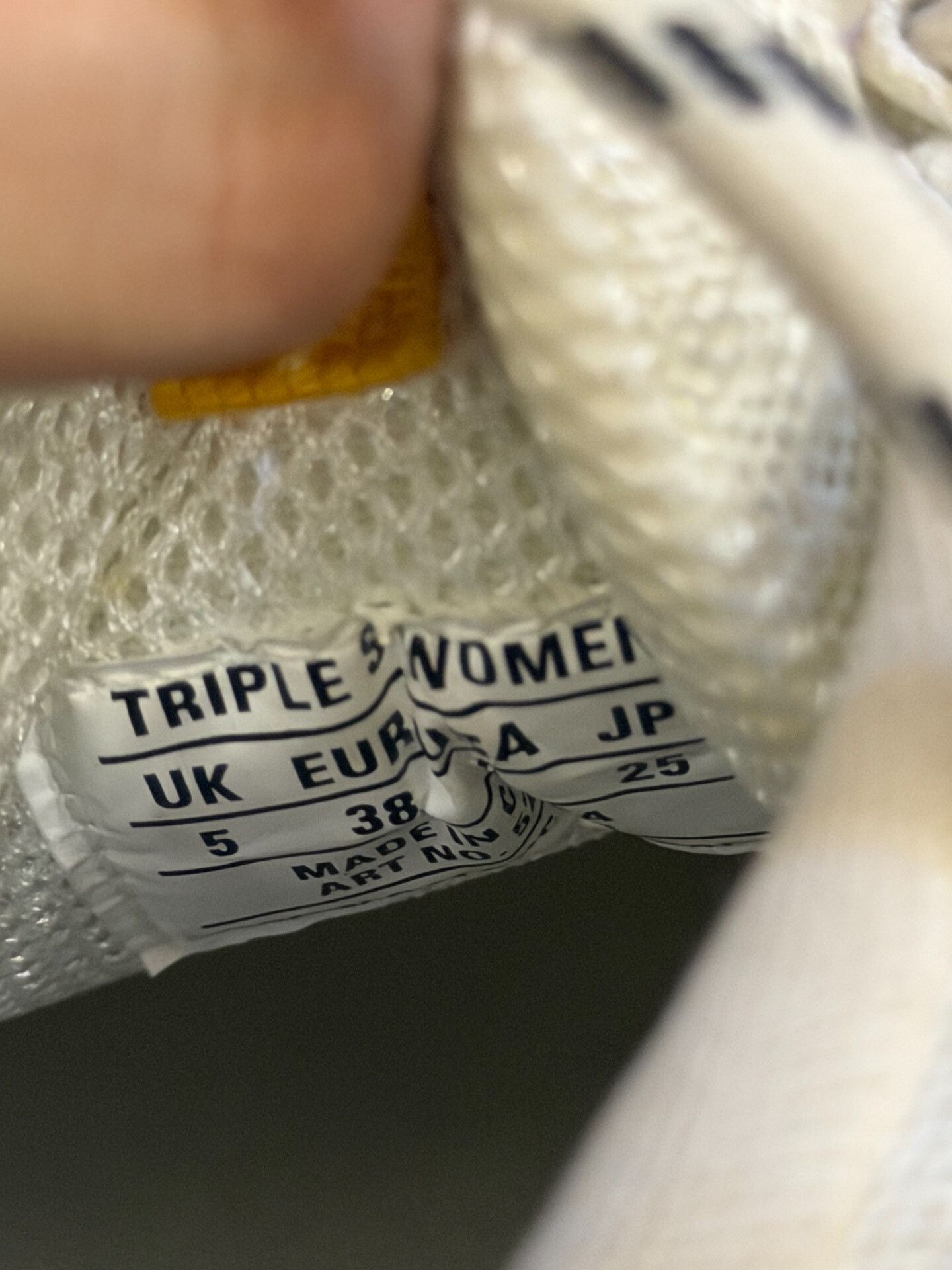 Balenciaga Balenciaga Triple S Sneakers Size US 7 / IT 37 - 3 Thumbnail
