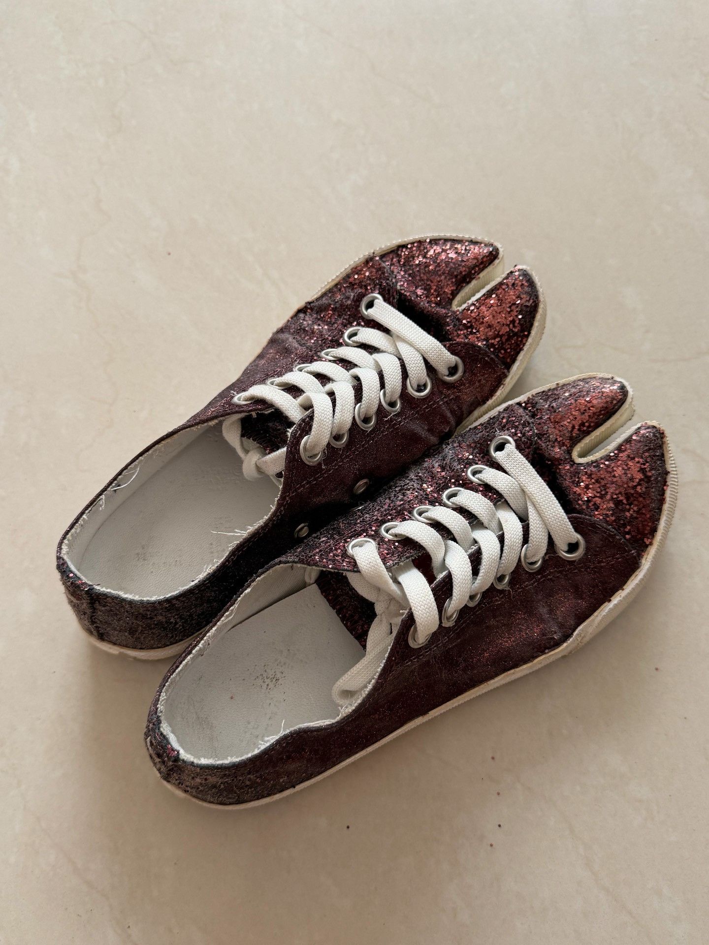 Maison Margiela Maison Margiela Tabi Sequin Canvas Shoes Size US 5.5 / IT 35.5 - 2 Thumbnail