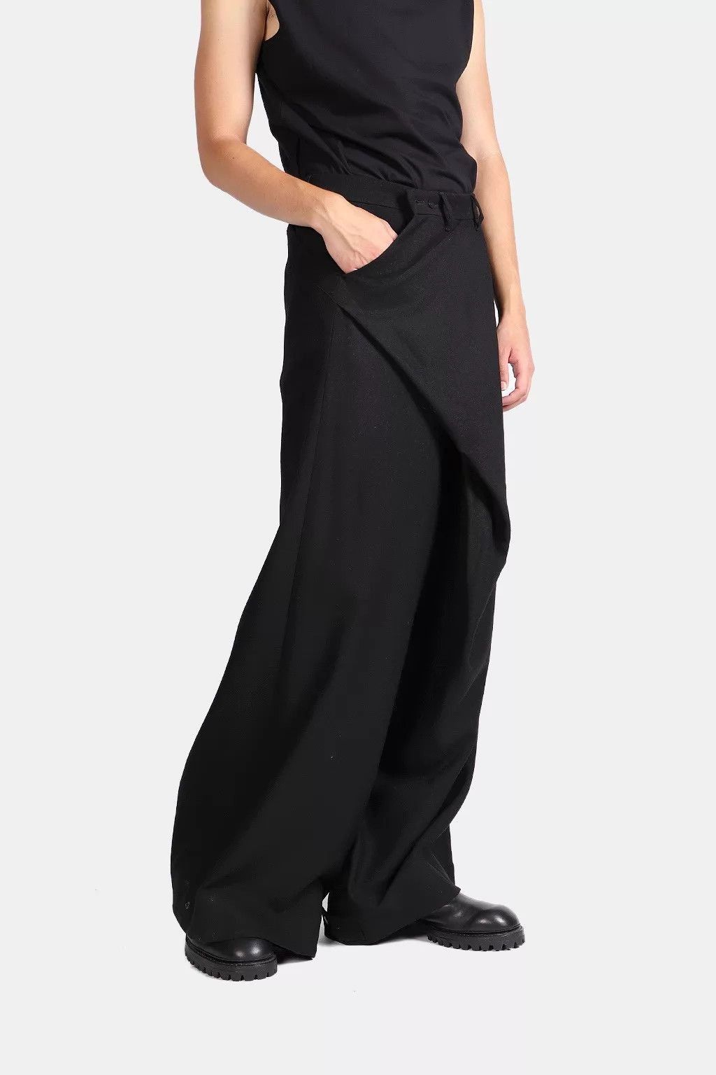 Julius Black Wide-Leg Casual Pants Size US 32 / EU 48 - 4 Thumbnail