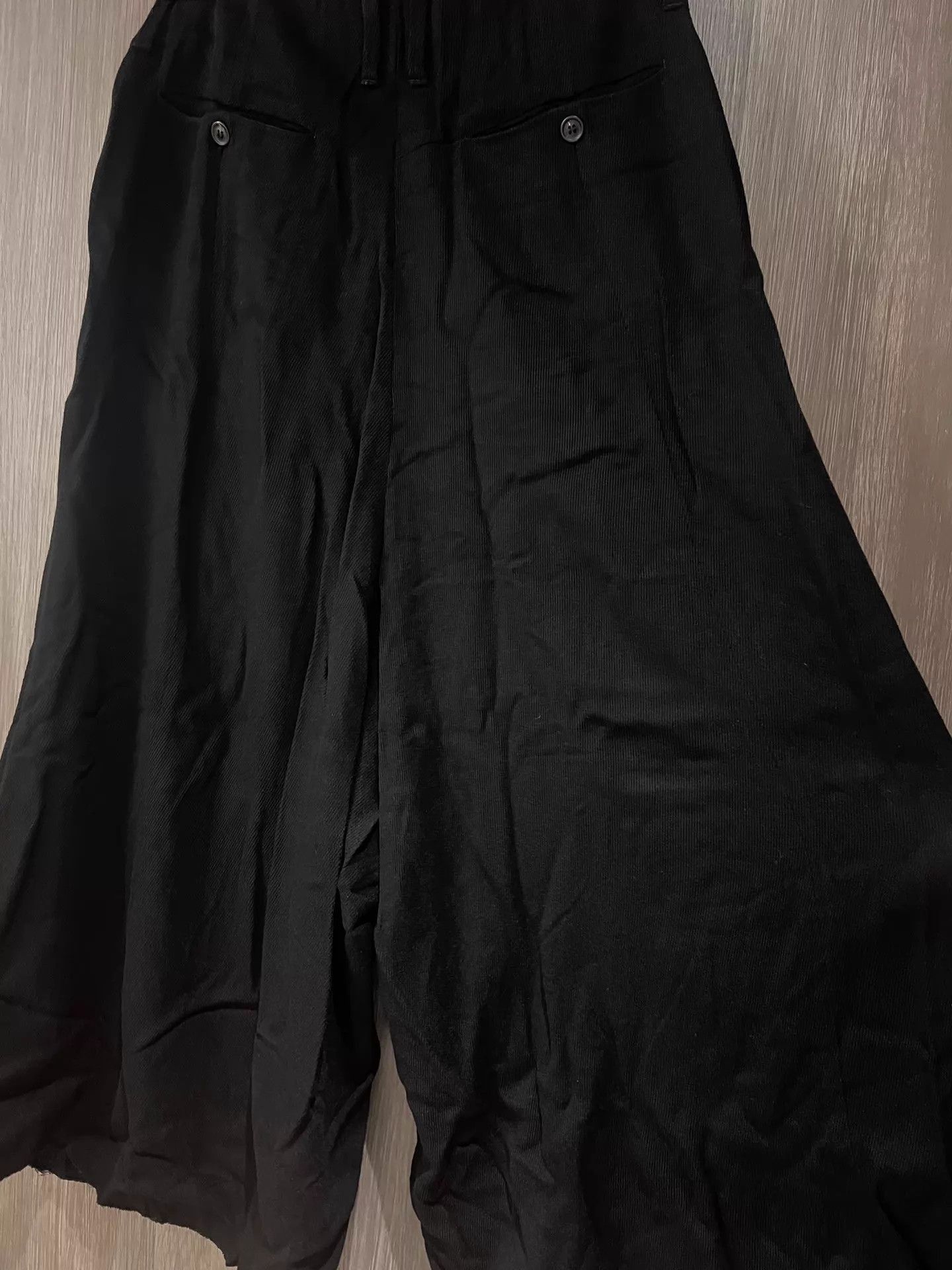 Julius Black Wide-Leg Cropped Pants Size US 32 / EU 48 - 5 Thumbnail
