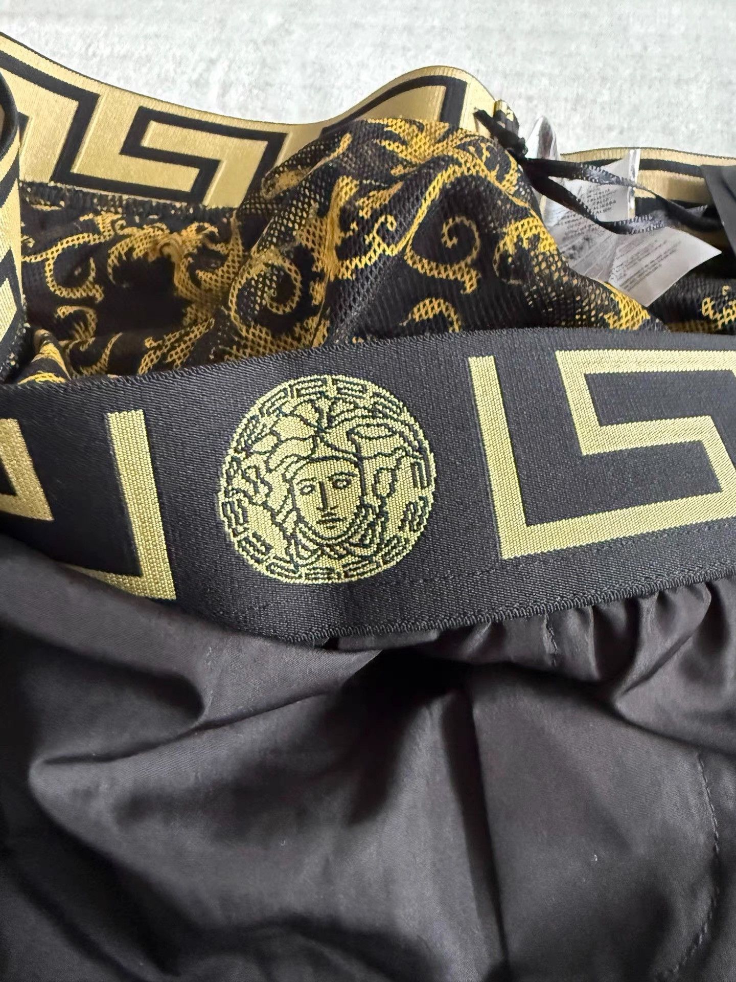 Versace Black Shorts with Gold Patterned Waistband Size US 32 / EU 48 - 3 Thumbnail