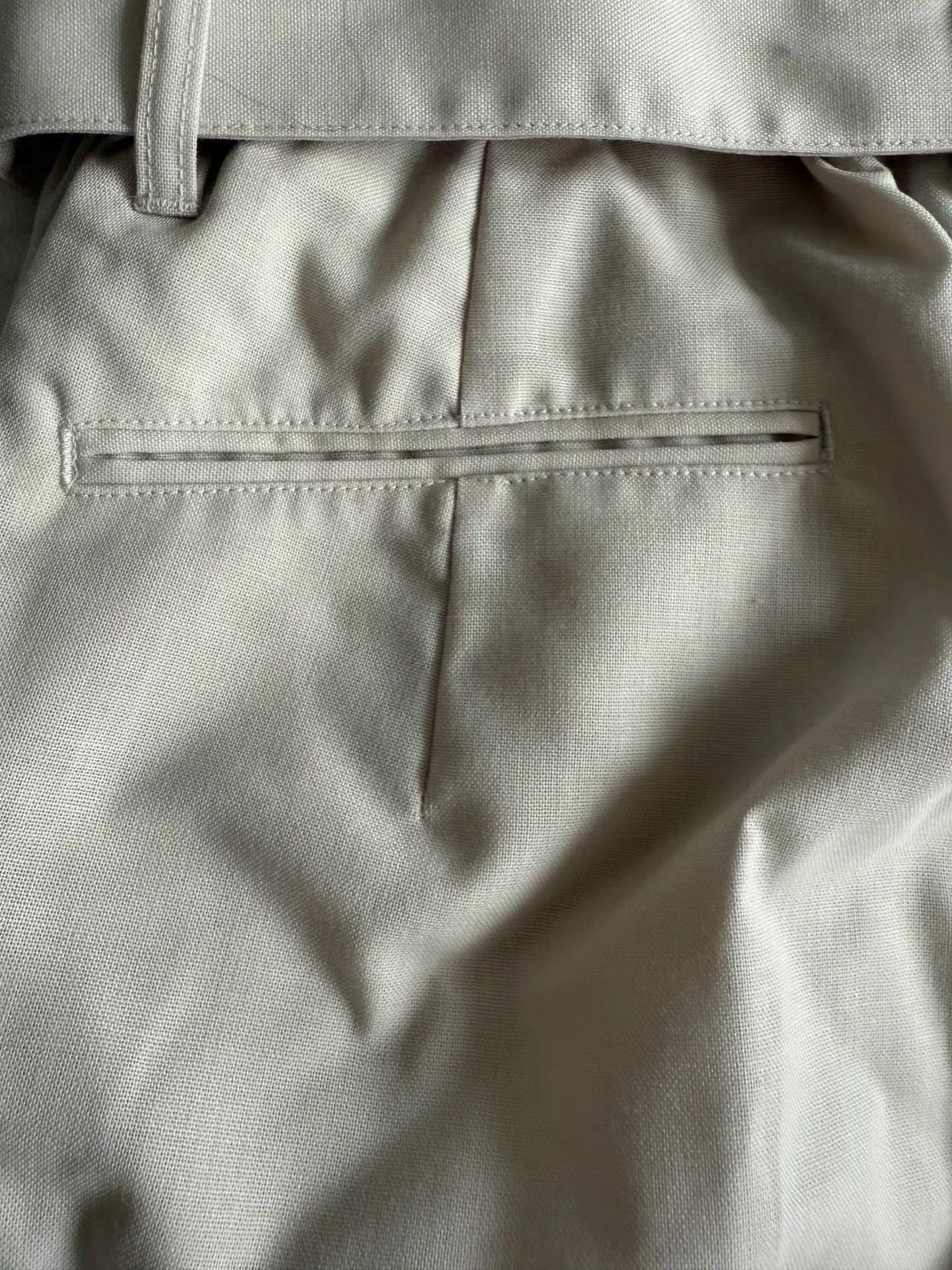 Attachment White High-Waisted Pleated Casual Pants Size US 32 / EU 48 - 9 Thumbnail