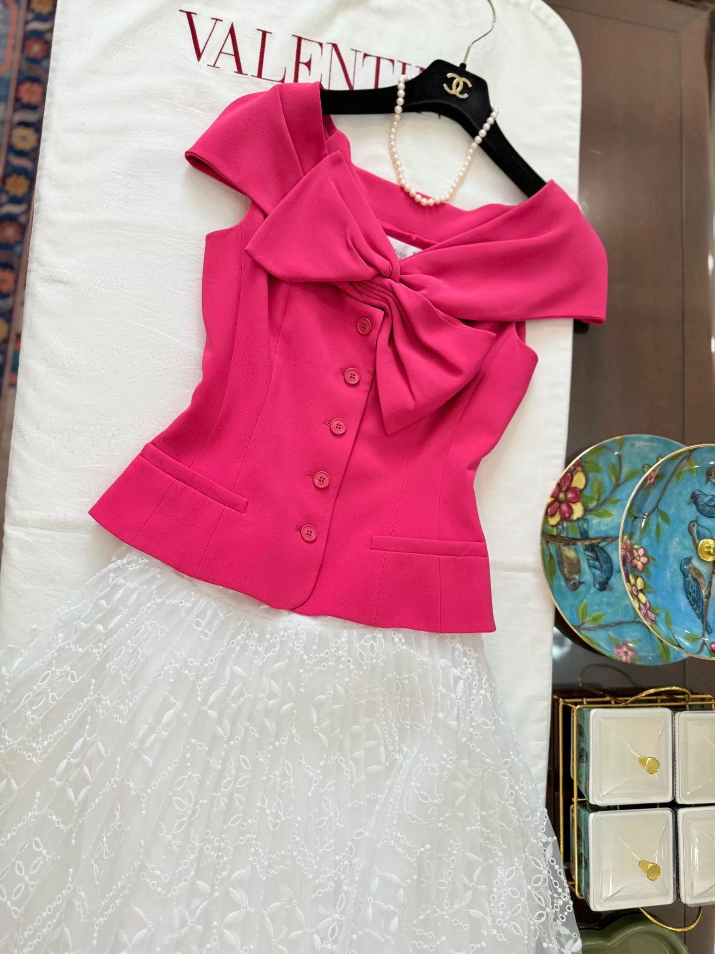 Dior Dior Hepburn Silk Short-Sleeve Bow Top Size M / US 6-8 / IT 42-44 - 5 Thumbnail