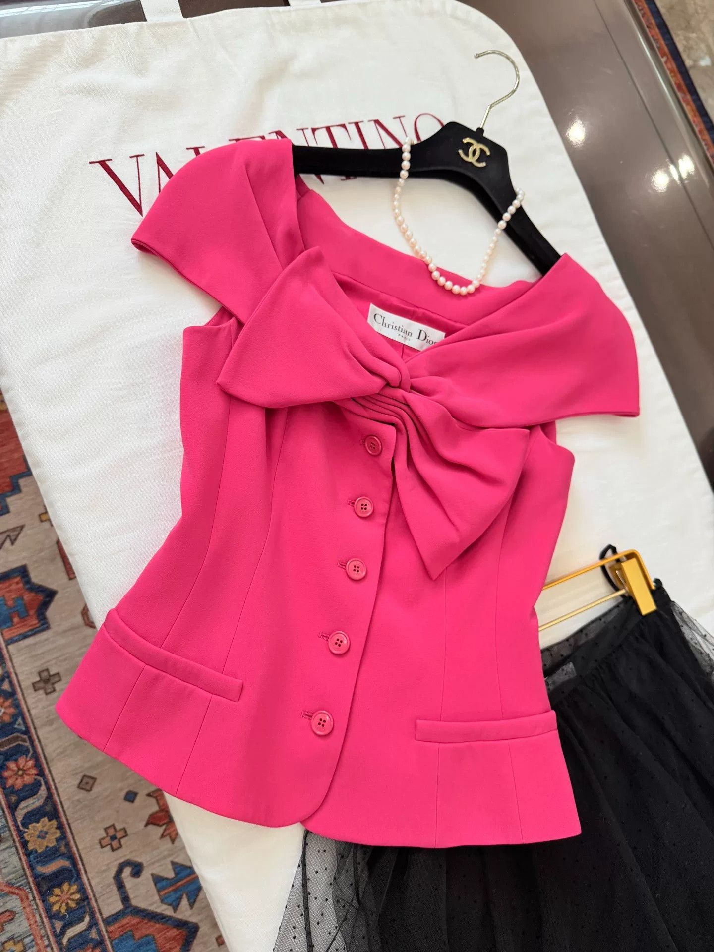 Dior Dior Hepburn Silk Short-Sleeve Bow Top Size M / US 6-8 / IT 42-44 - 9 Thumbnail
