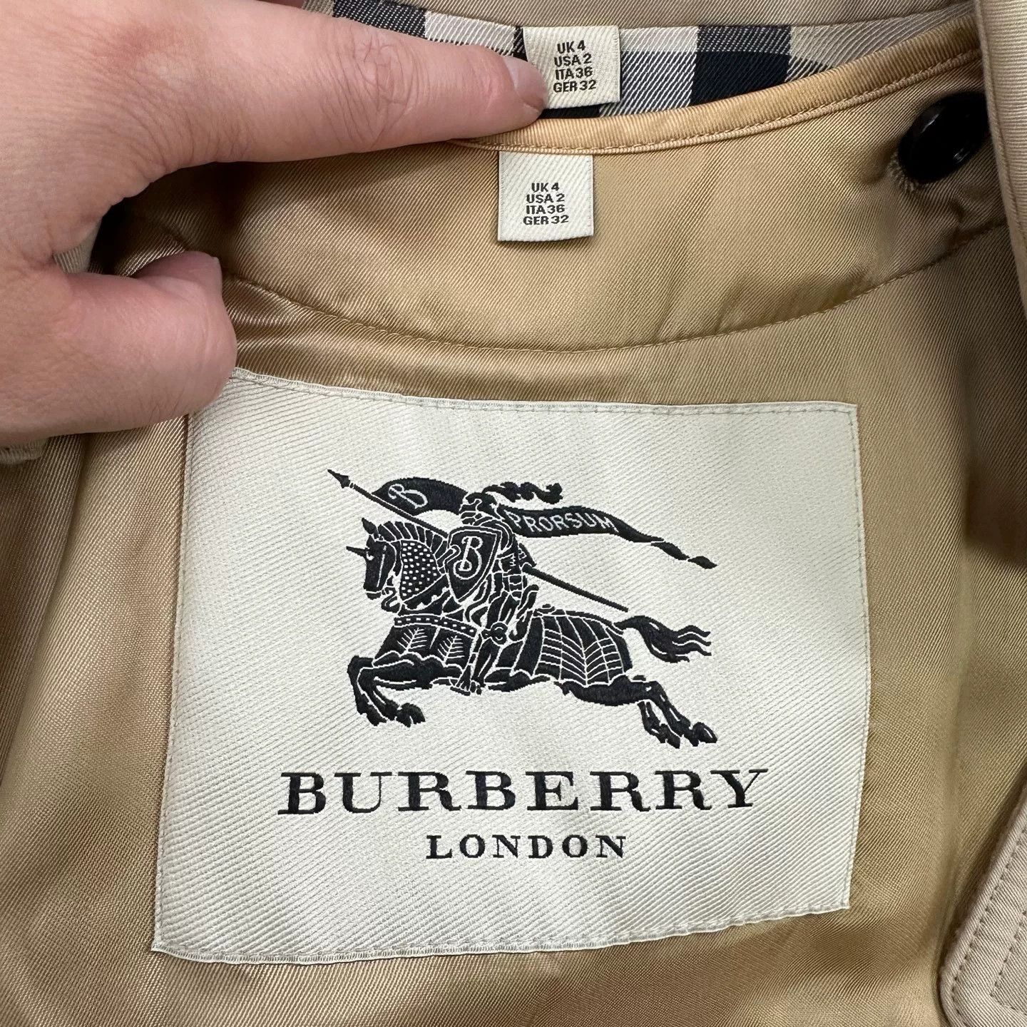 Burberry Burberry Tan Double-Breasted Trench Coat Size M / US 6-8 / IT 42-44 - 4 Thumbnail