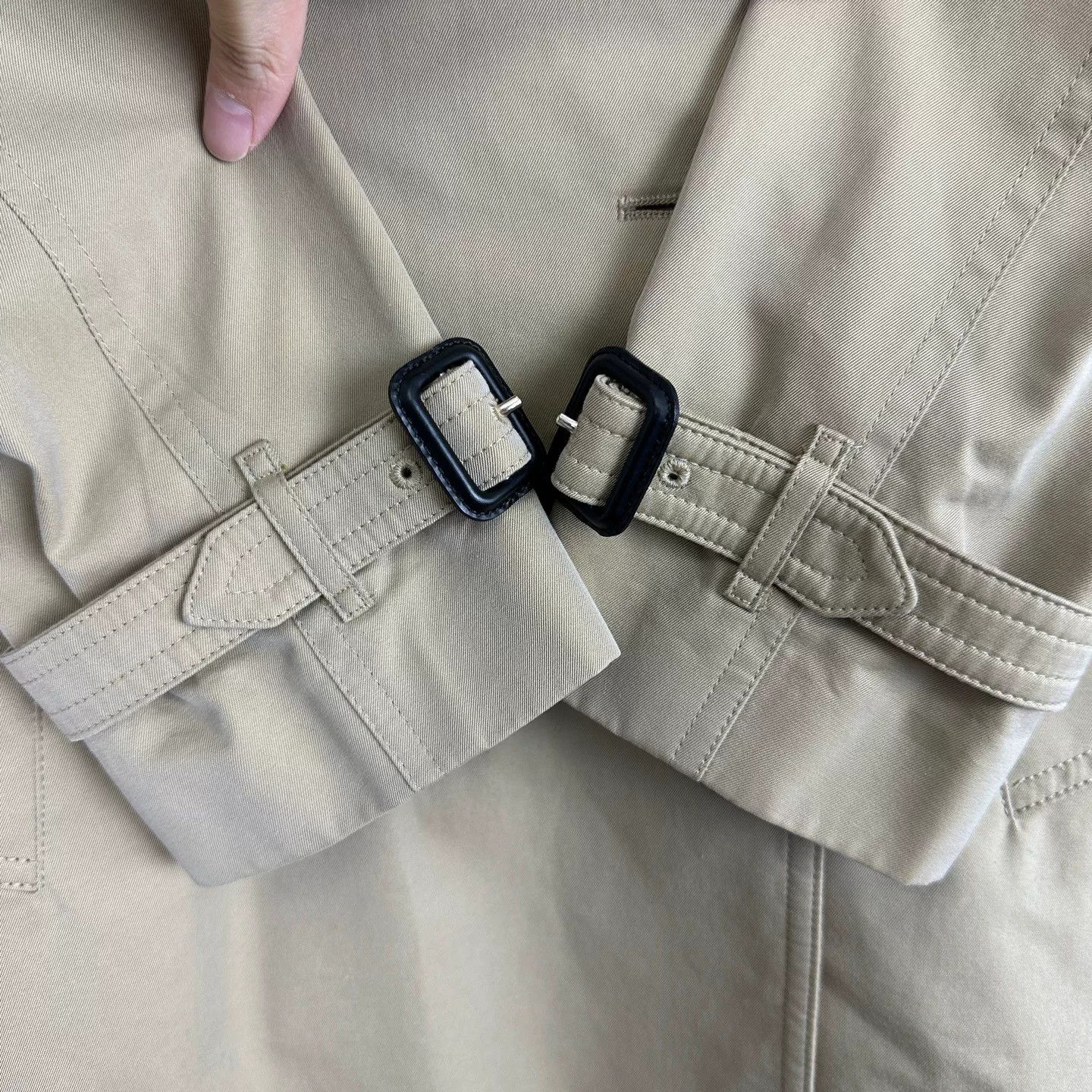 Burberry Burberry Tan Double-Breasted Trench Coat Size M / US 6-8 / IT 42-44 - 6 Thumbnail