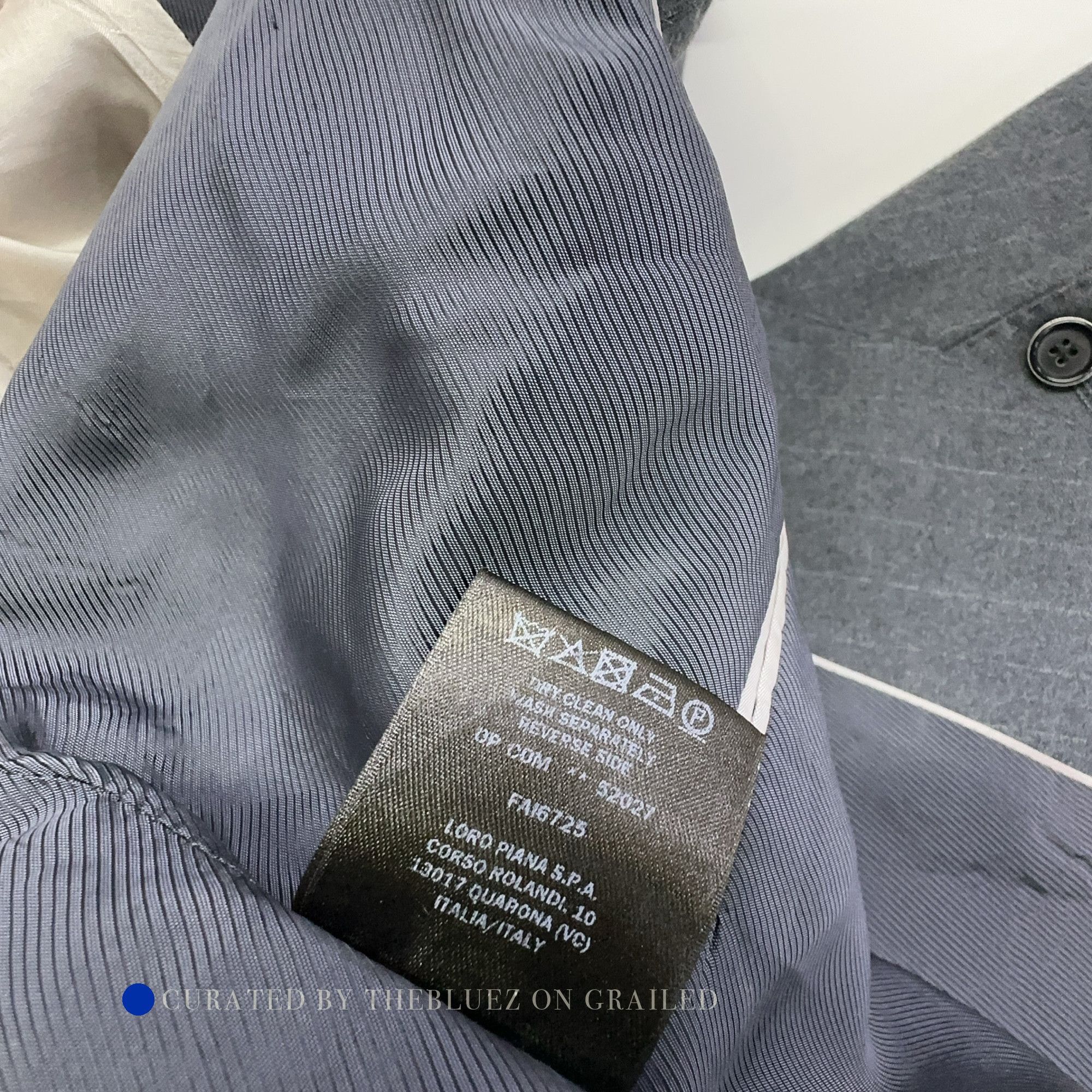Loro Piana Gray Pinstripe Single-Breasted Blazer Size US M / EU 48-50 / 2 - 4 Thumbnail