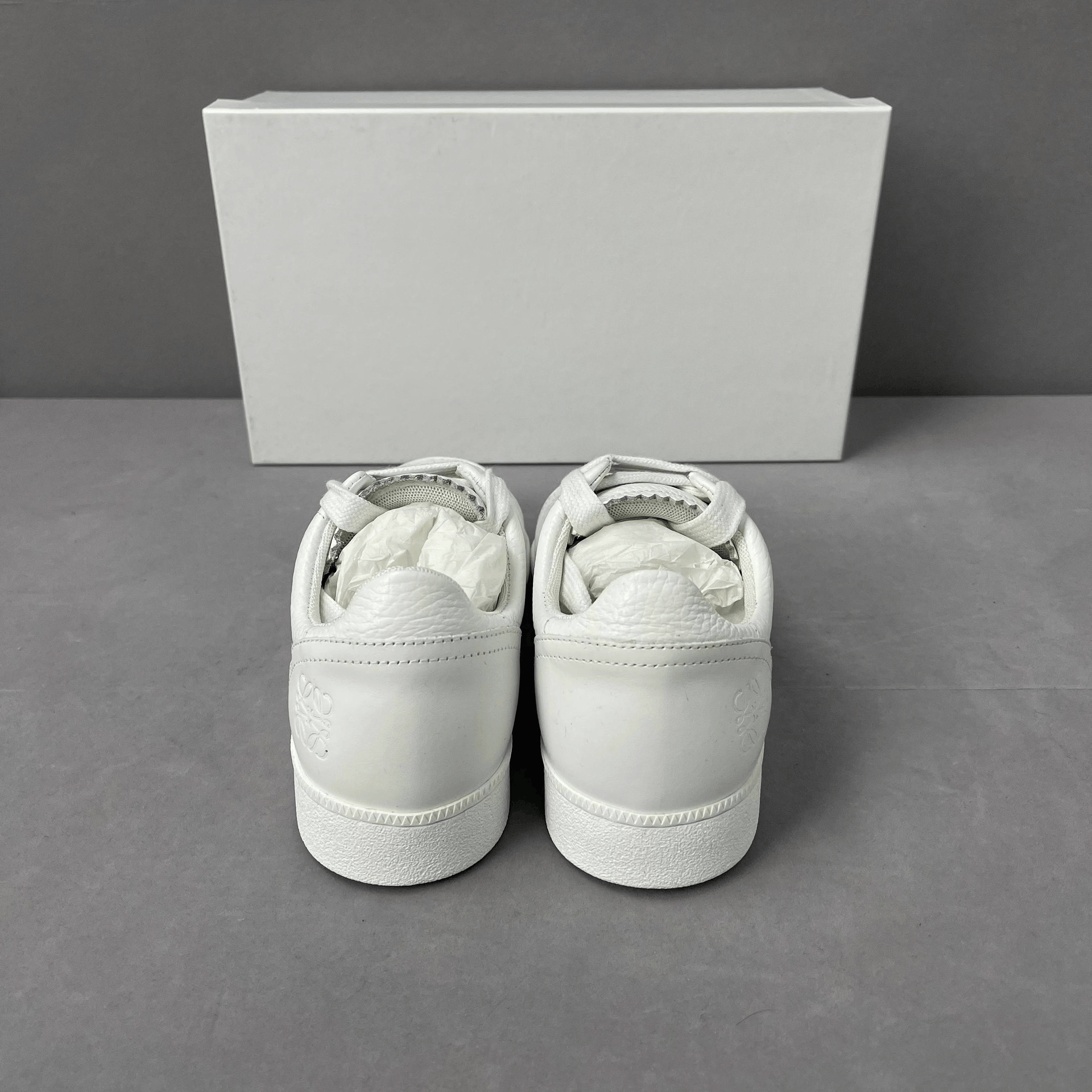 Loewe Loewe Embossed Logo White Sneakers Size US 5 / IT 35 - 5 Thumbnail