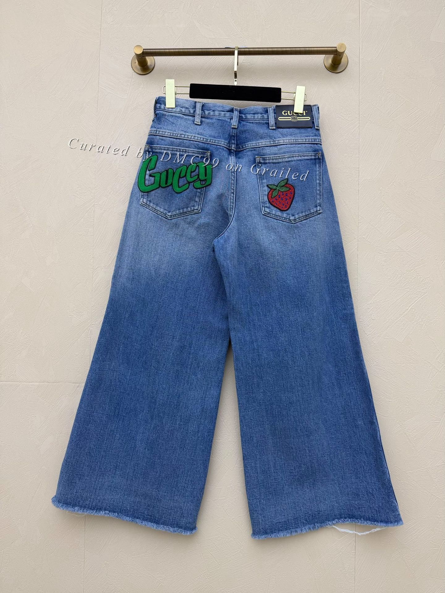 Gucci Gucci Tiger Head Gold Buckle Distressed Jeans Size 25" / US 0 / IT 36 - 2 Thumbnail