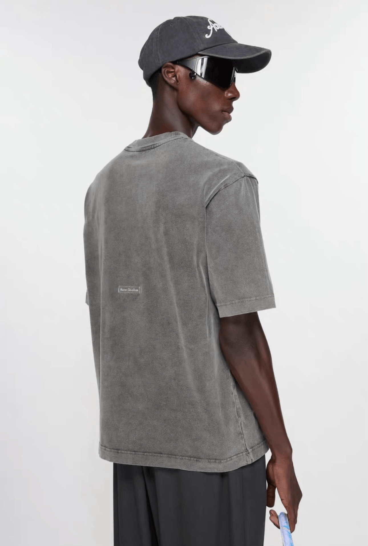 Acne Studios Acne Studios New Cement Gray Logo T-Shirt Size US S / EU 44-46 / 1 - 5 Thumbnail