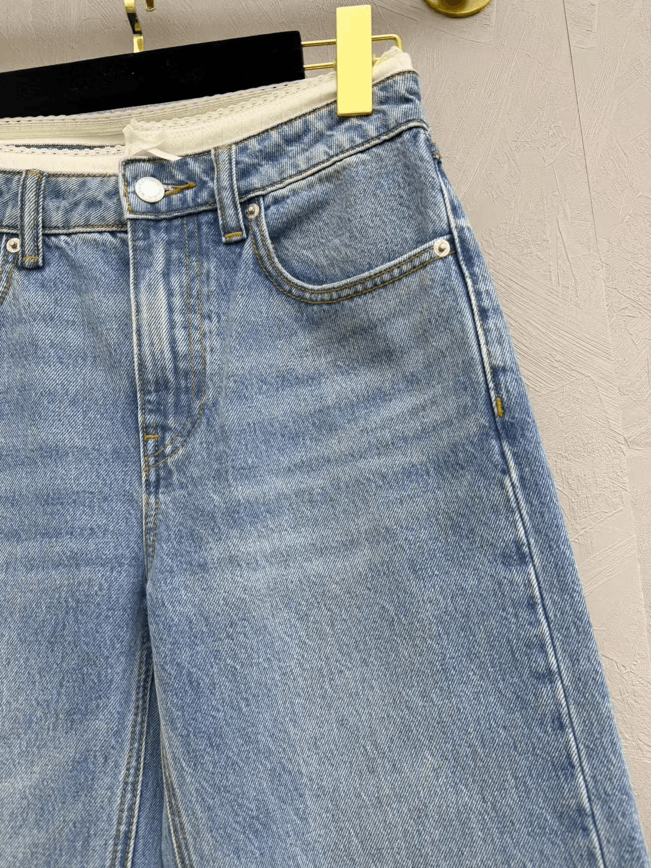 Alexander Wang Alexander Wang Washed Straight-Leg Jeans Size 24" / US 00 / IT 34 - 2 Thumbnail
