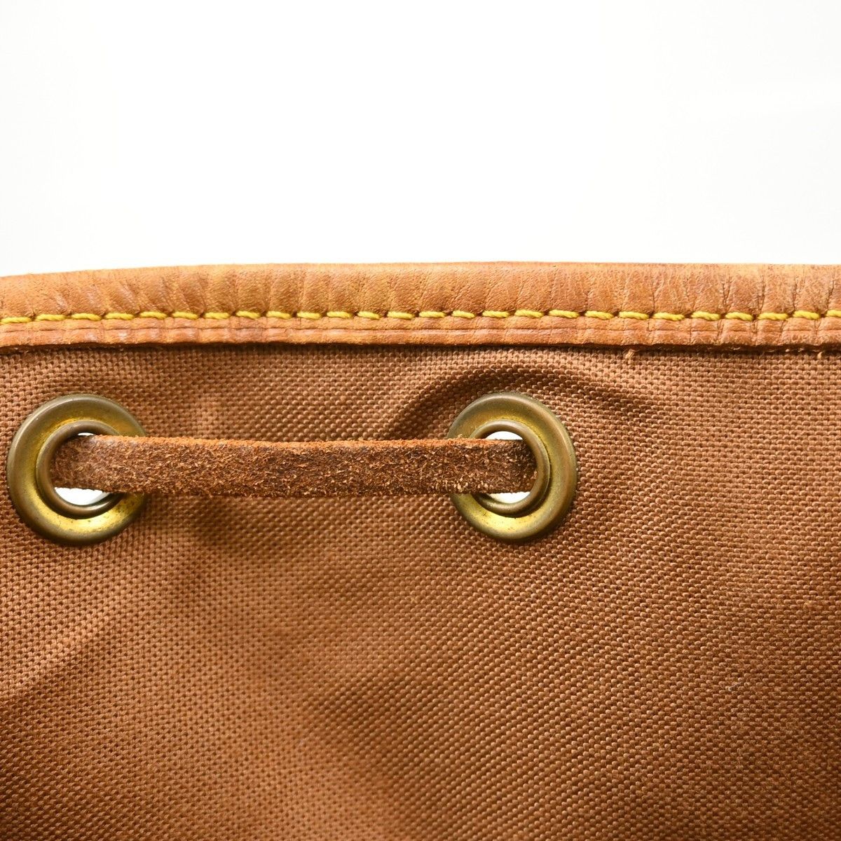 Louis Vuitton Louis Vuitton Montsouris Backpack Monogram Canvas Size ONE SIZE - 11 Thumbnail