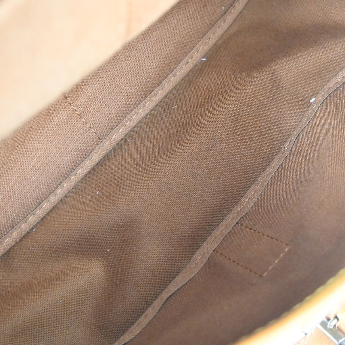 Louis Vuitton Louis Vuitton Saumur Handbag Monogram Canvas Size ONE SIZE - 3 Thumbnail