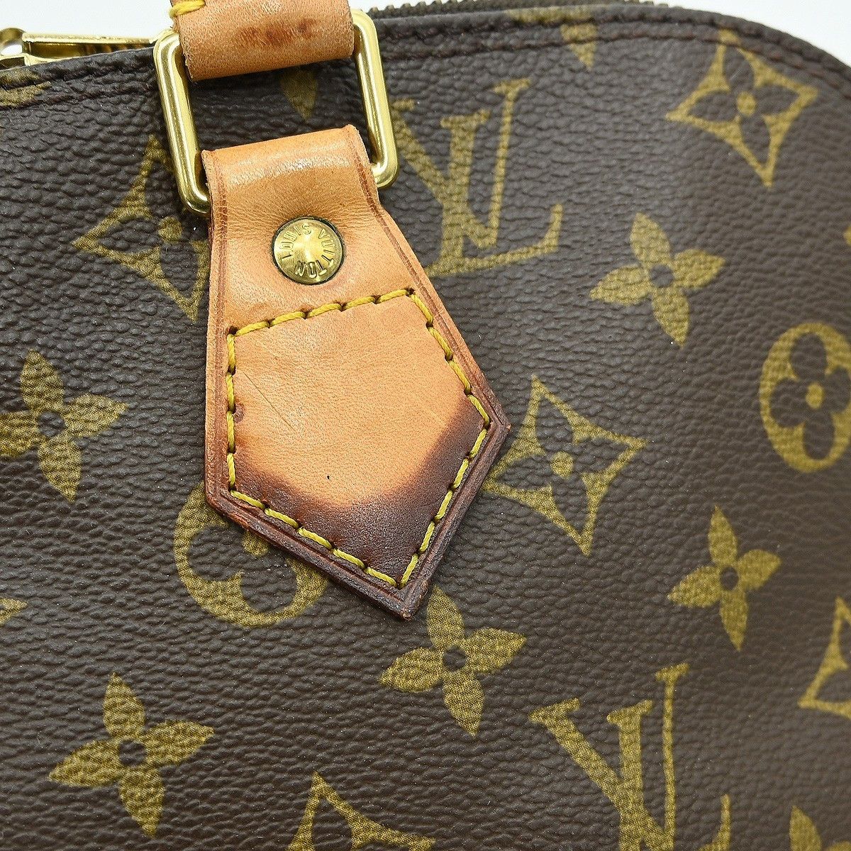 Louis Vuitton Louis Vuitton Alma Handbag Monogram Canvas Size ONE SIZE - 9 Thumbnail