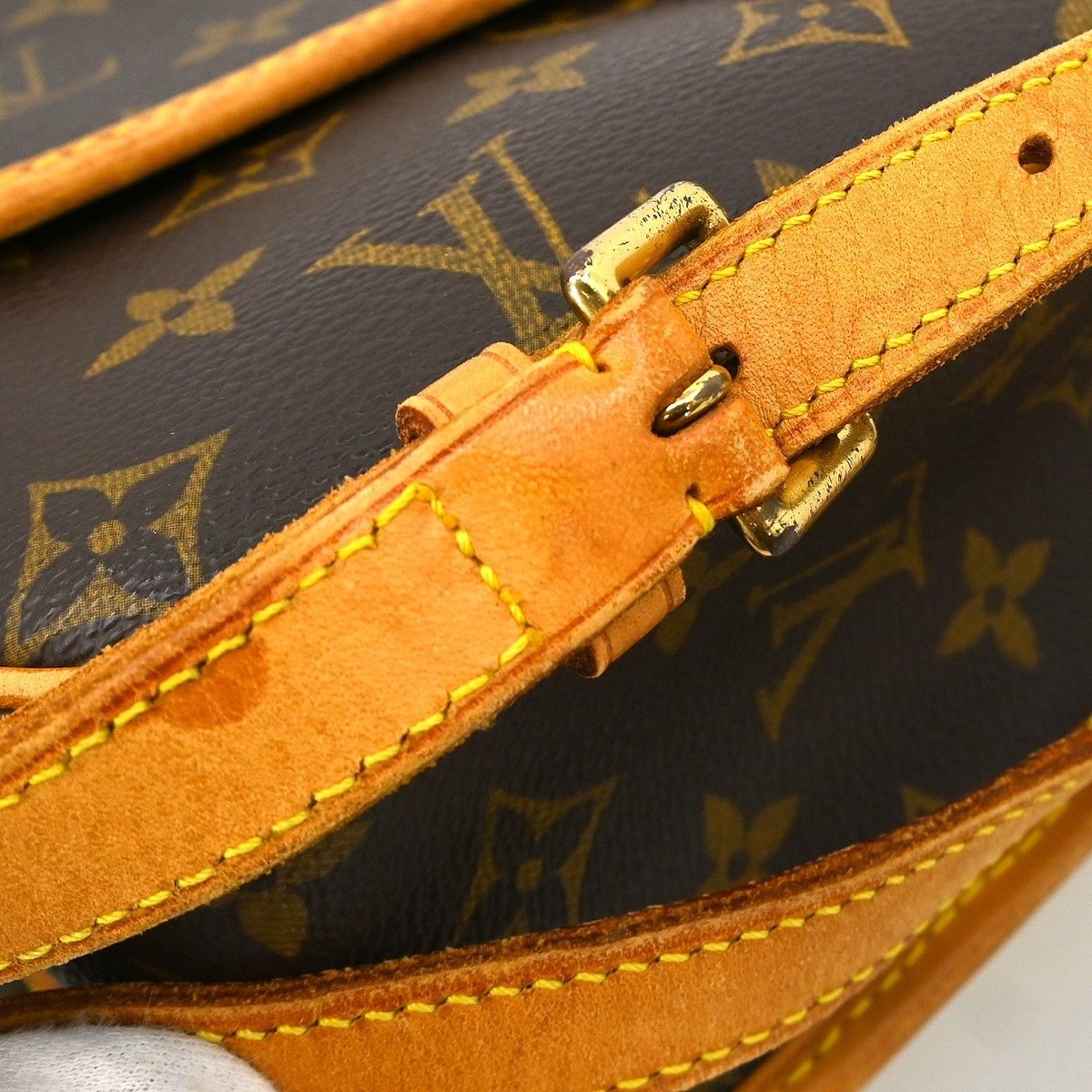 Louis Vuitton Louis Vuitton Sologne Handbag Monogram Canvas Size ONE SIZE - 12 Thumbnail