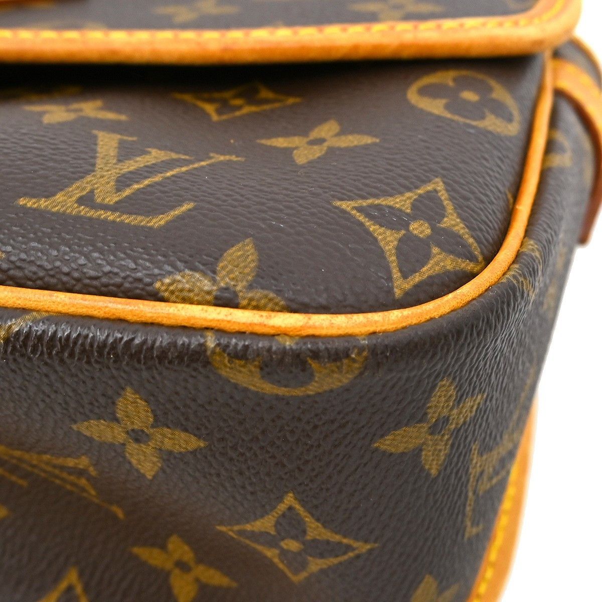 Louis Vuitton Louis Vuitton Sologne Handbag Monogram Canvas Size ONE SIZE - 8 Thumbnail