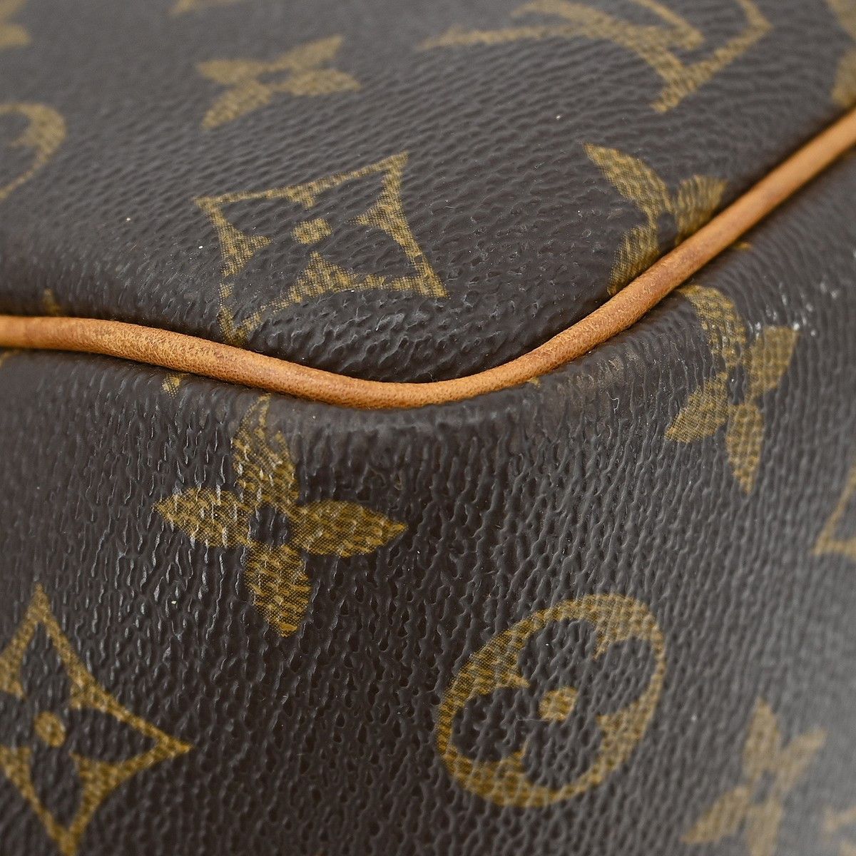 Louis Vuitton Louis Vuitton Deauville Handbag Monogram Canvas Size ONE SIZE - 7 Thumbnail