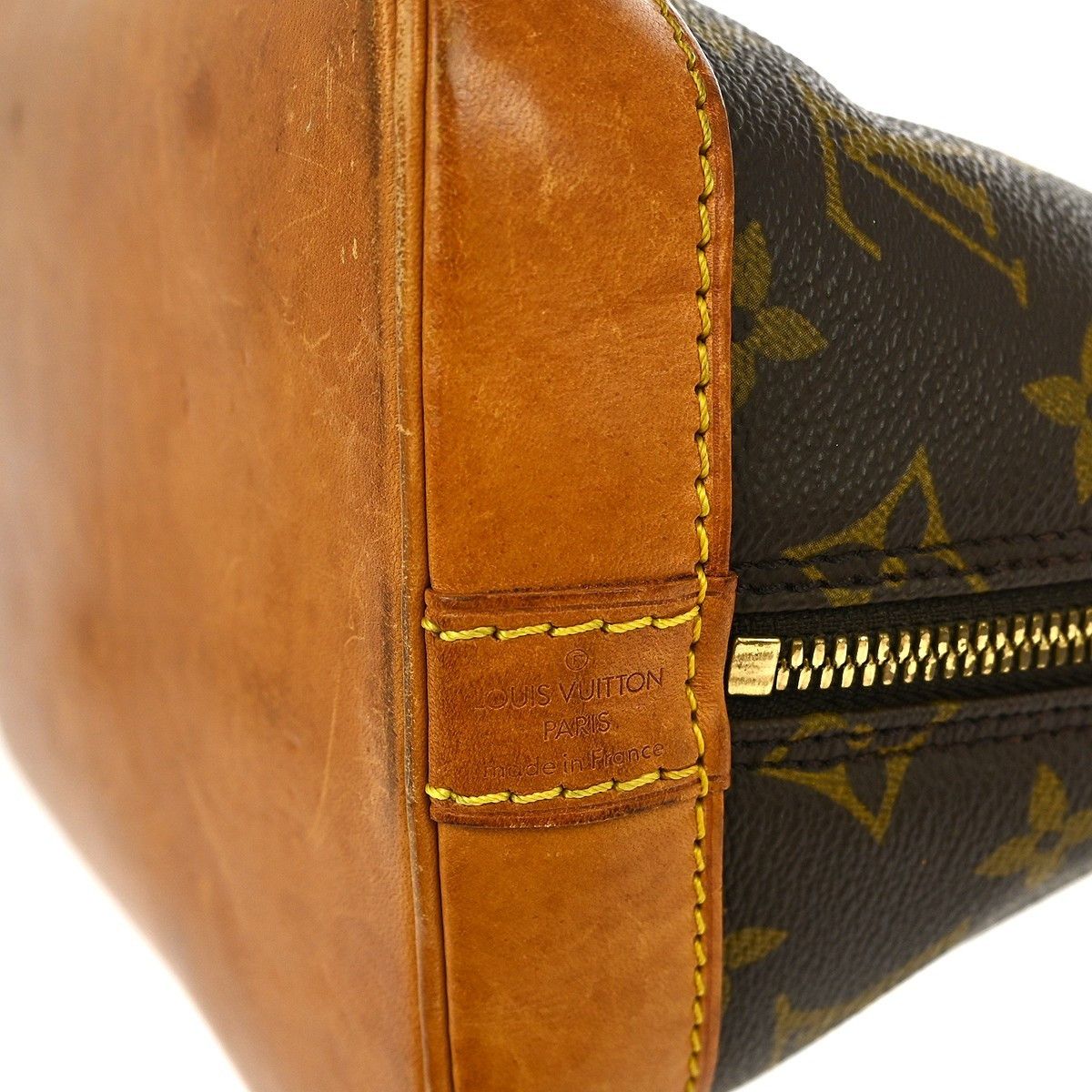 Louis Vuitton Louis Vuitton Alma Handbag Monogram Canvas Size ONE SIZE - 4 Thumbnail