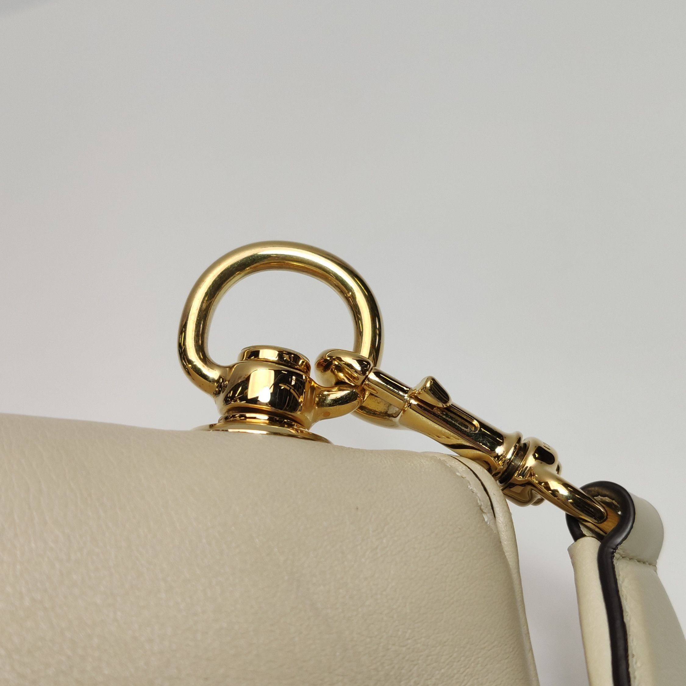 Gucci Gucci Women os Shoulder Bags Size ONE SIZE - 15 Thumbnail