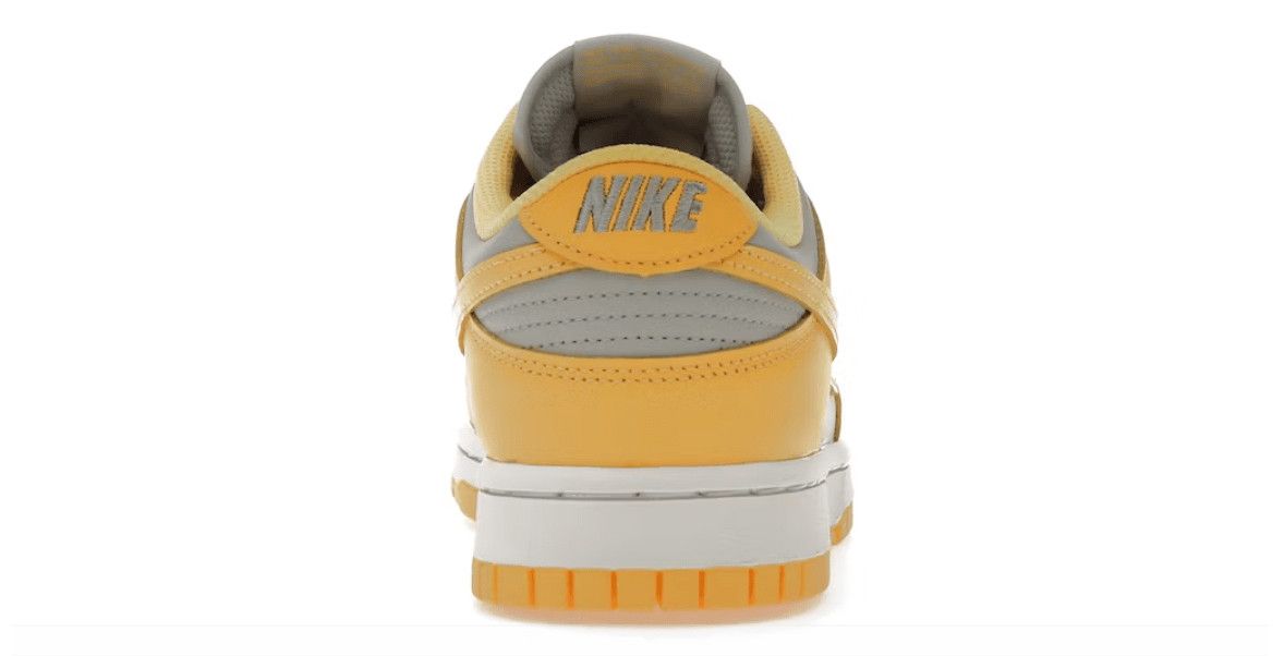Nike Dunk Low Citron Pulse (W) Size US 8 / IT 38 - 4 Thumbnail