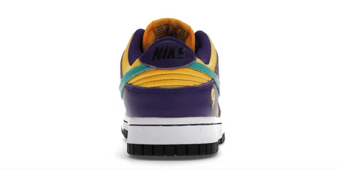 Nike Dunk Low LX Lisa Leslie (W) Size US 9.5 / IT 39.5 - 3 Thumbnail