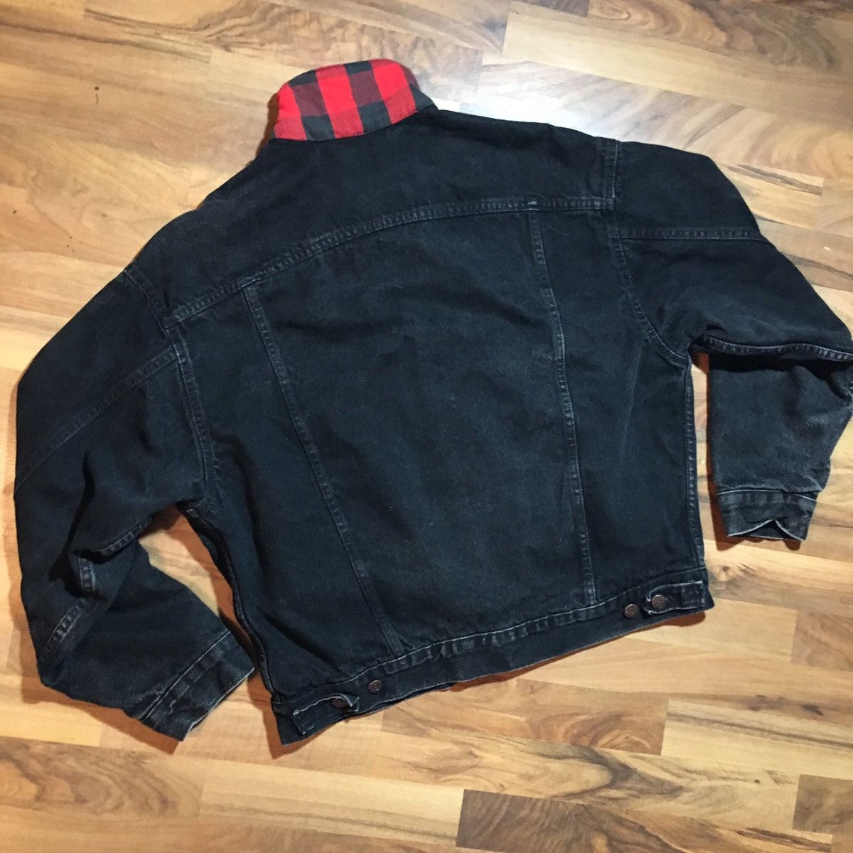 Vintage Vintage Levi’s Flannel Lined Black Denim Jacket Size US M / EU 48-50 / 2 - 6 Thumbnail