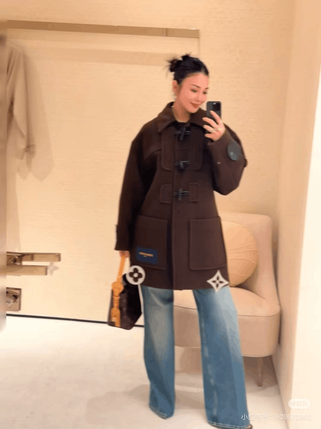Louis Vuitton Louis Vuitton 2025 Black Wool Coat Size XS / US 0-2 / IT 36-38 - 4 Thumbnail