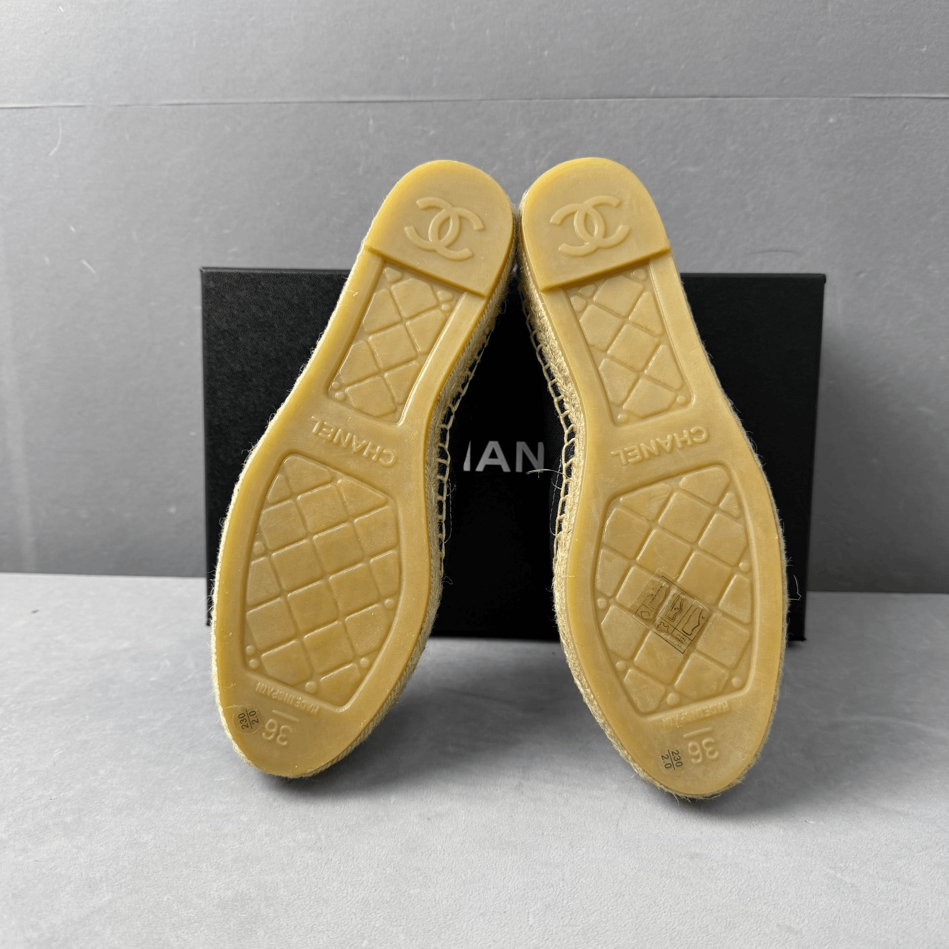 Chanel Chanel Embroidered CC Logo Espadrilles Size US 5 / IT 35 - 5 Thumbnail