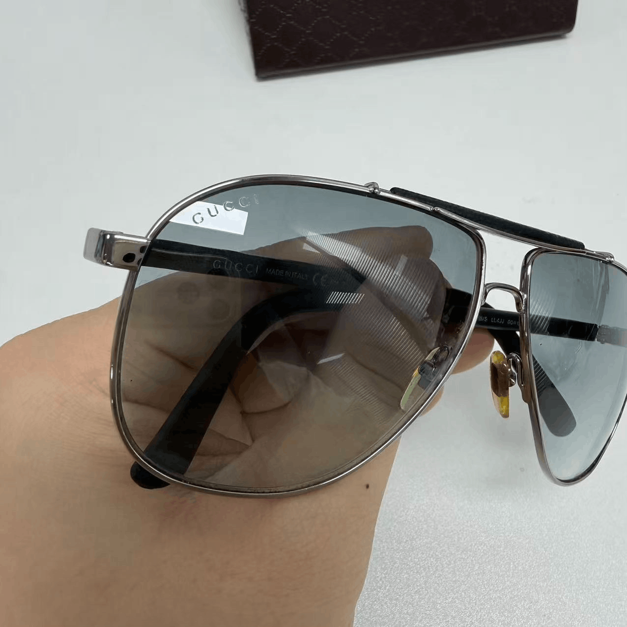 Gucci Gucci Aviator Sunglasses Size ONE SIZE - 4 Thumbnail